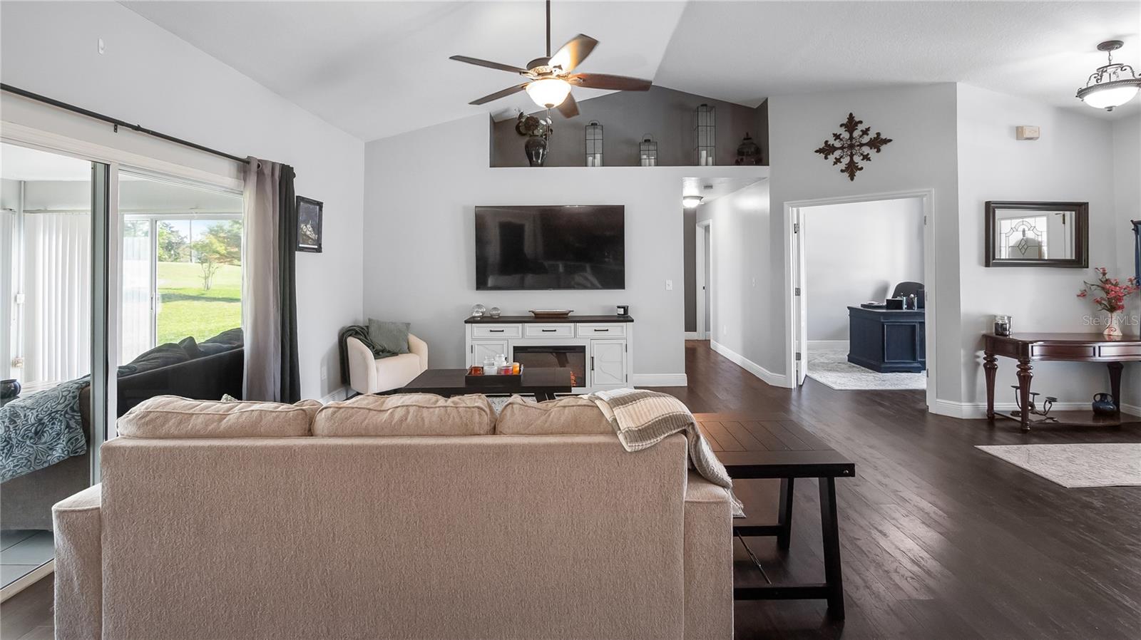 8925 PEBBLE BEACH PL, CLERMONT, FL, 34711