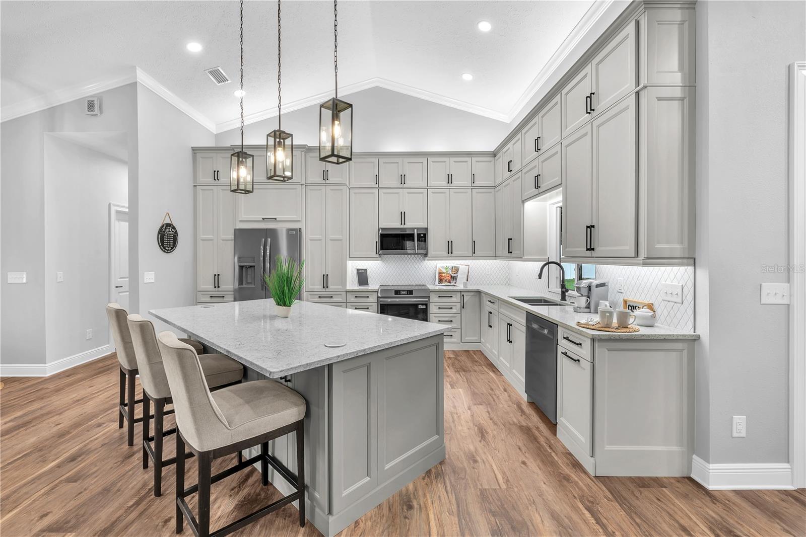3834 COLD CREEK DR, VALRICO, FL, 33596