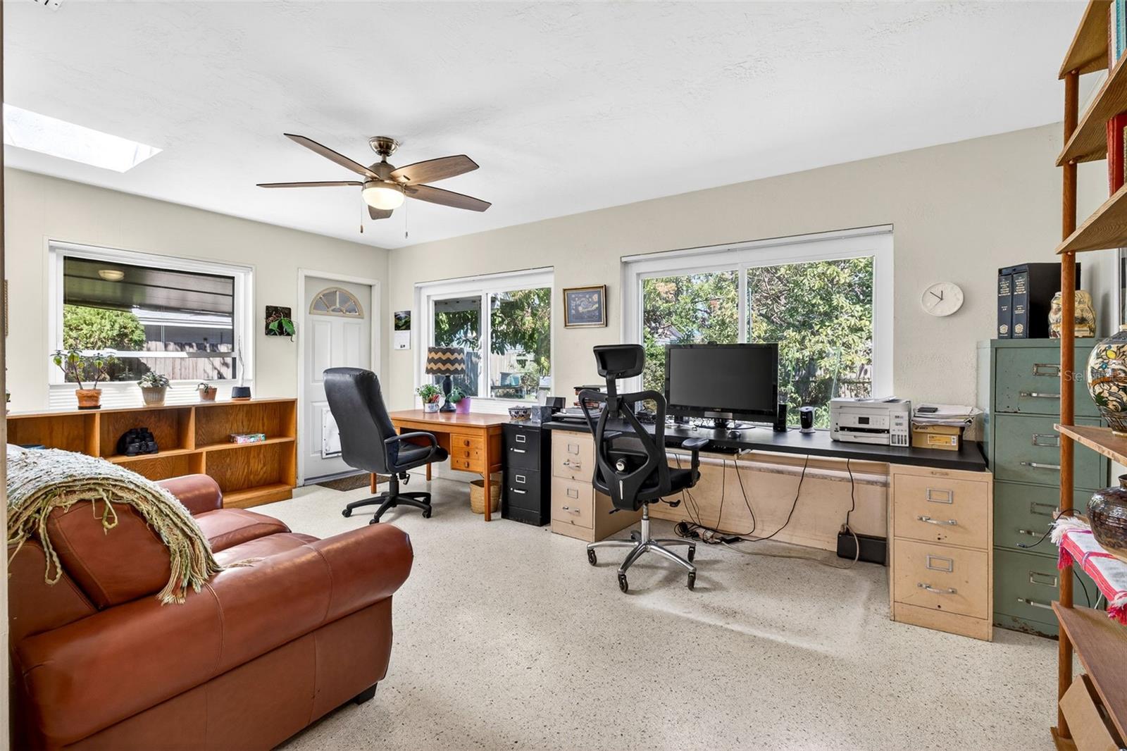 6019 8TH AVE N, ST PETERSBURG, FL, 33710