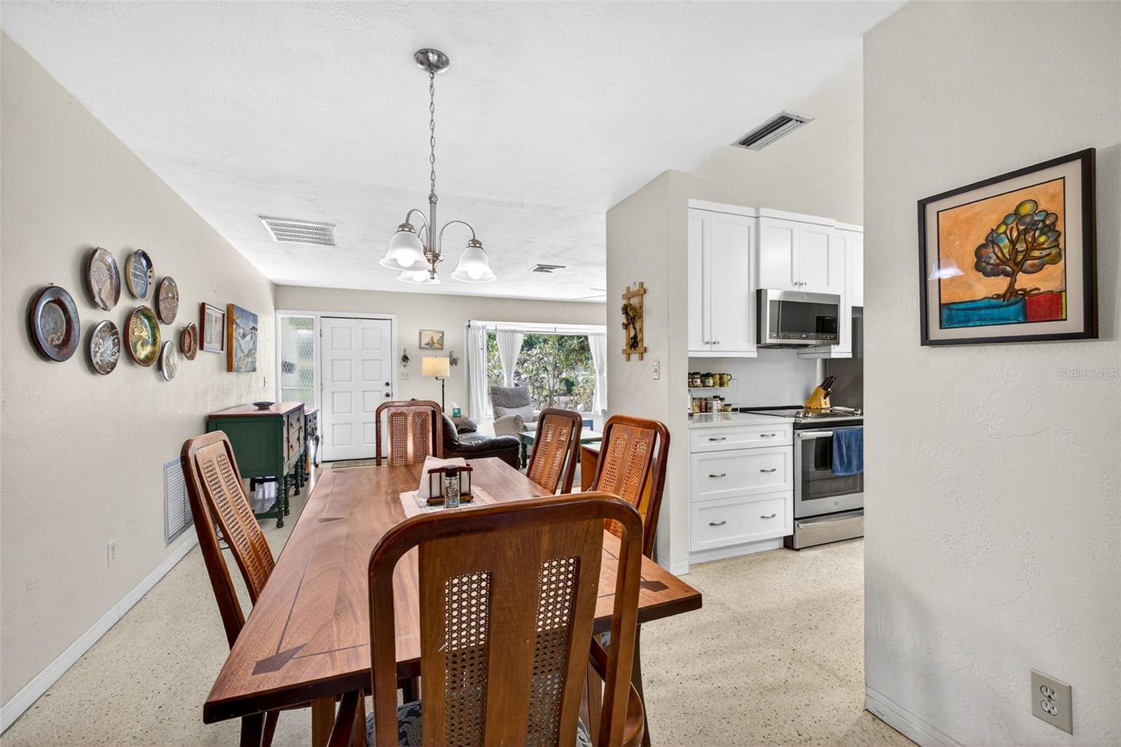 6019 8TH AVE N, ST PETERSBURG, FL, 33710