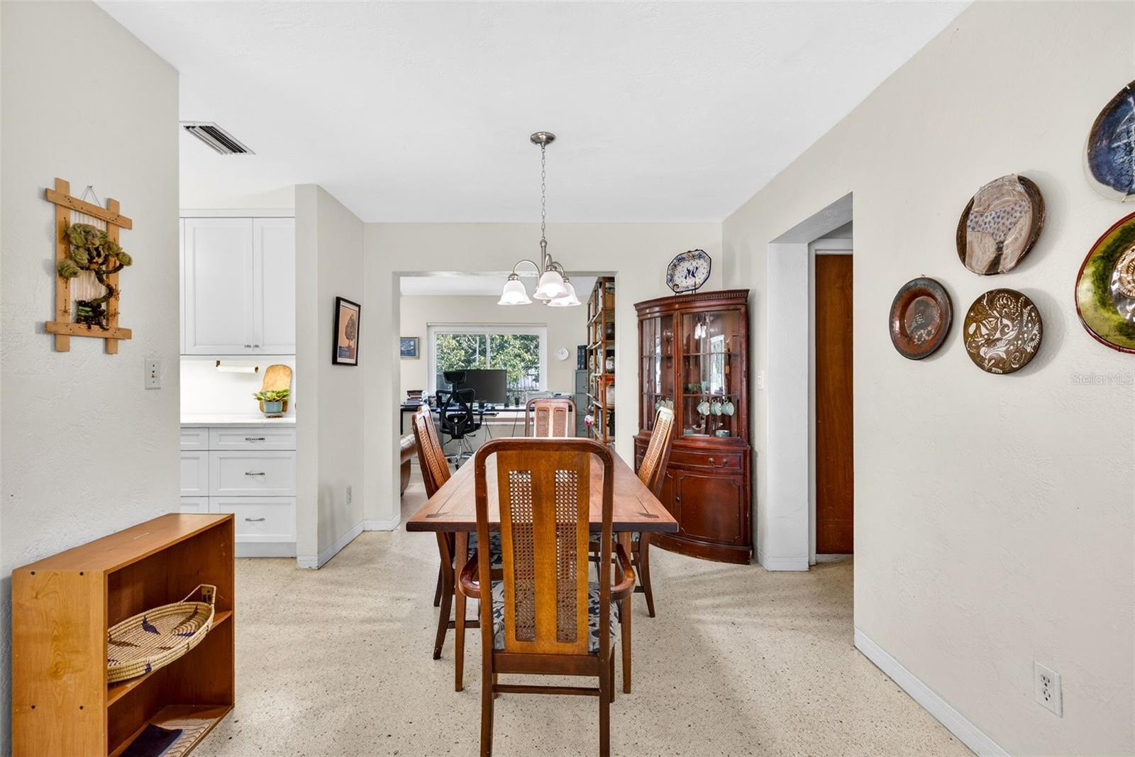 6019 8TH AVE N, ST PETERSBURG, FL, 33710