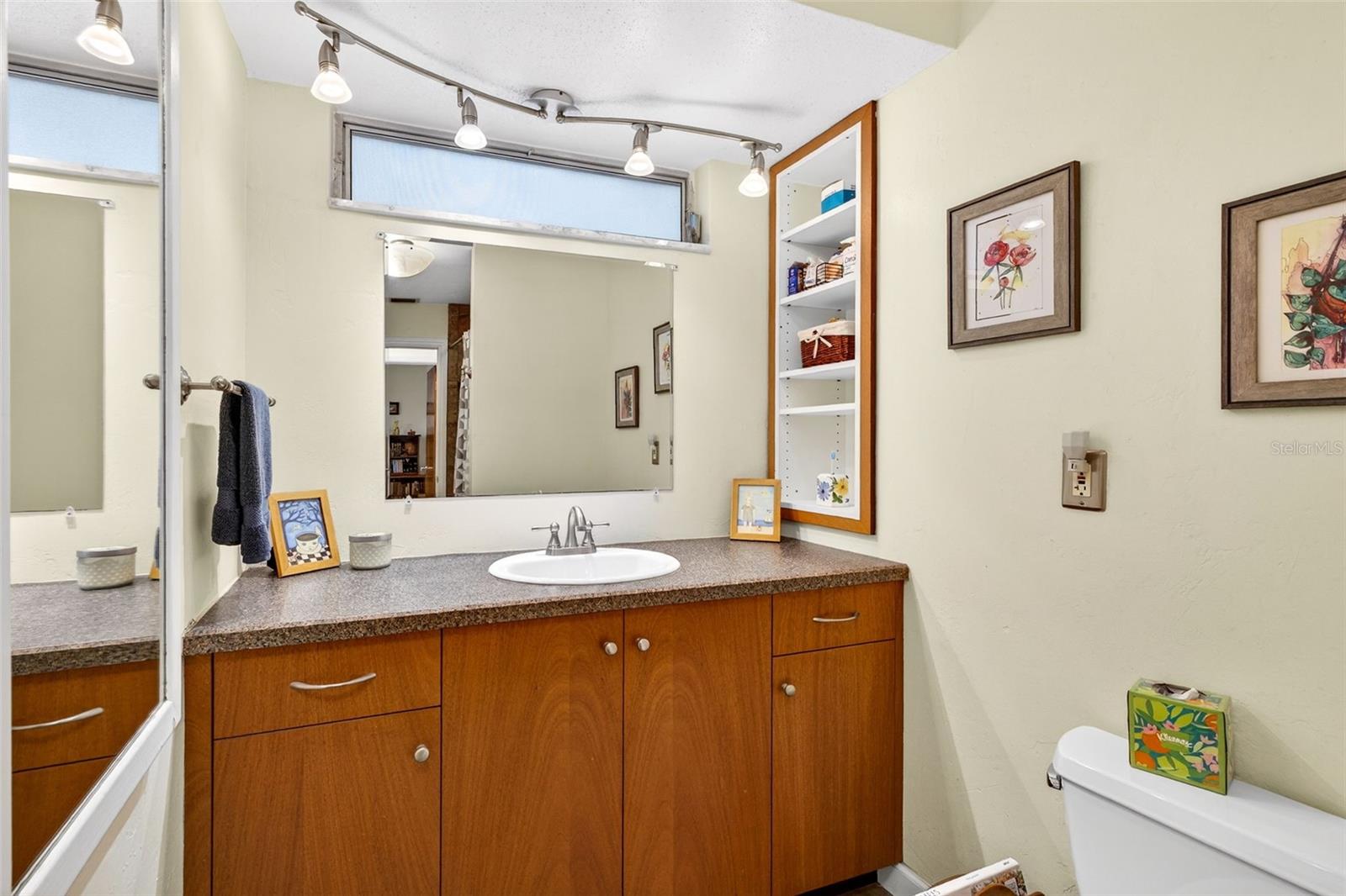 6019 8TH AVE N, ST PETERSBURG, FL, 33710