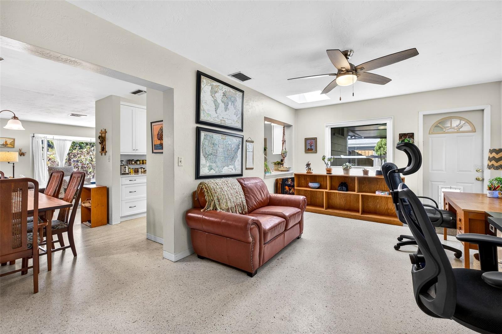 6019 8TH AVE N, ST PETERSBURG, FL, 33710