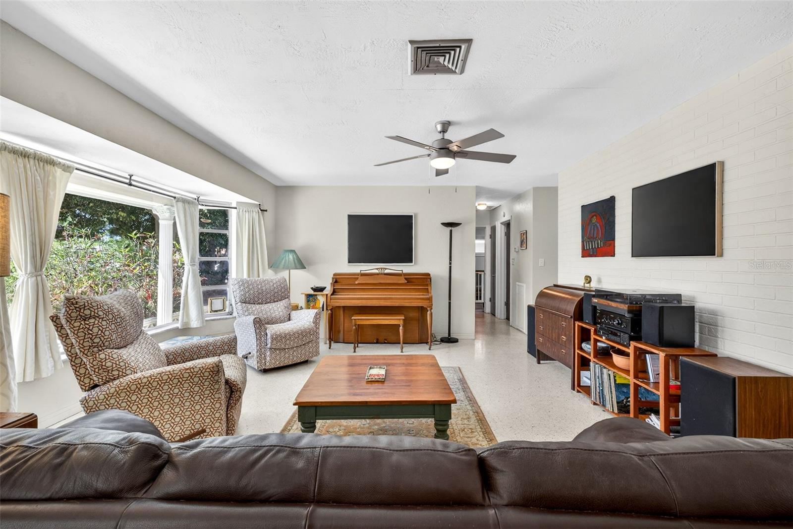 6019 8TH AVE N, ST PETERSBURG, FL, 33710