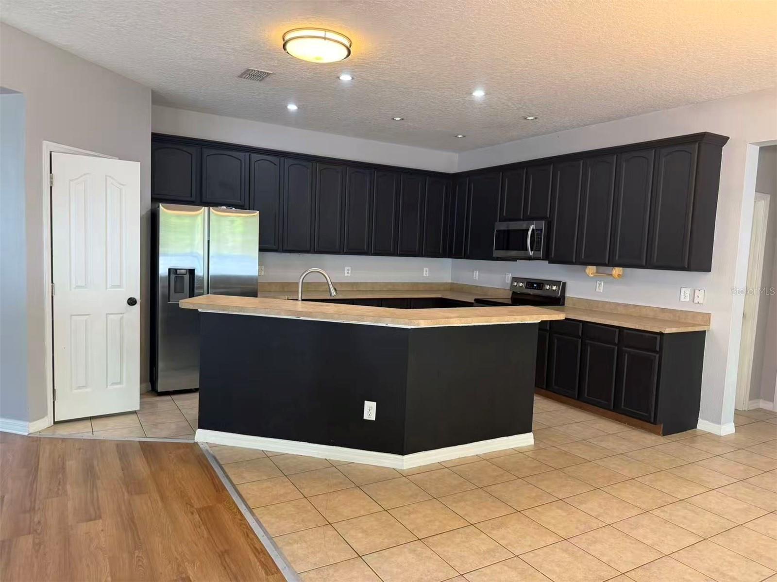15061 PERDIDO DR, ORLANDO, FL, 32828