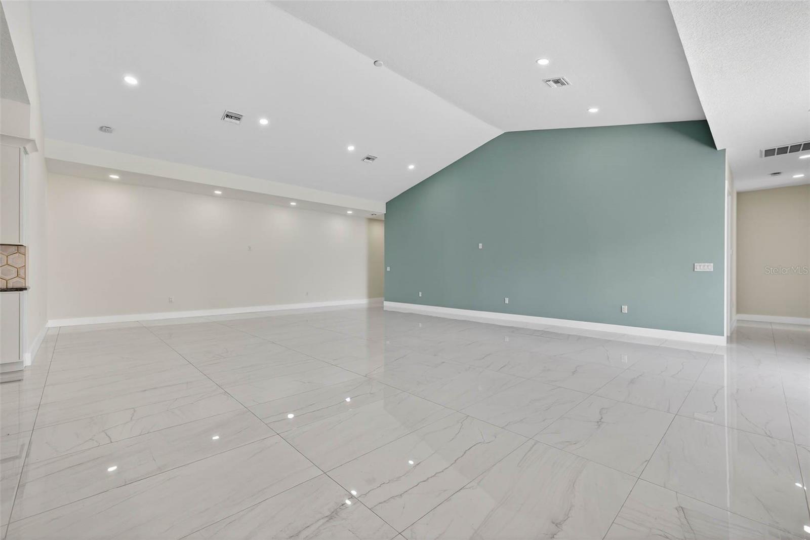 14447 MARK DR, LARGO, FL, 33774