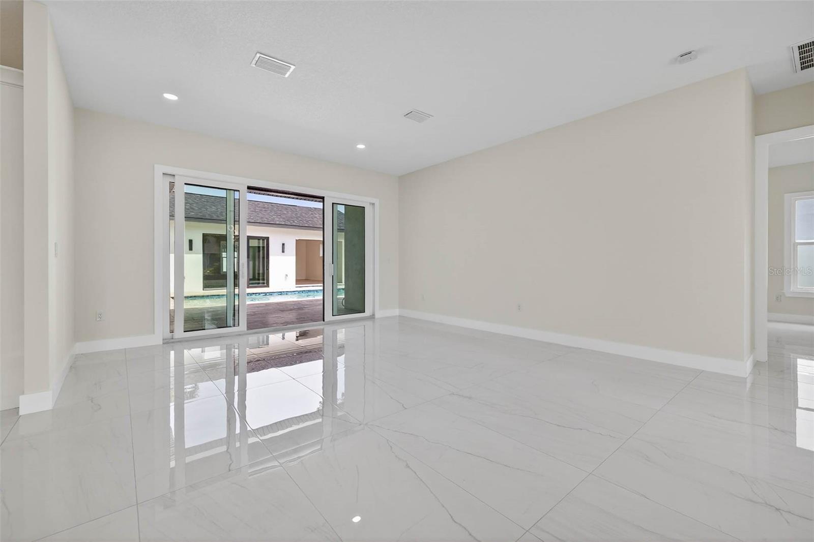 14447 MARK DR, LARGO, FL, 33774