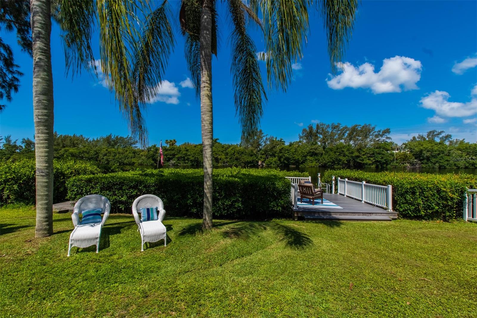 8302 MIDNIGHT PASS RD, SARASOTA, FL, 34242
