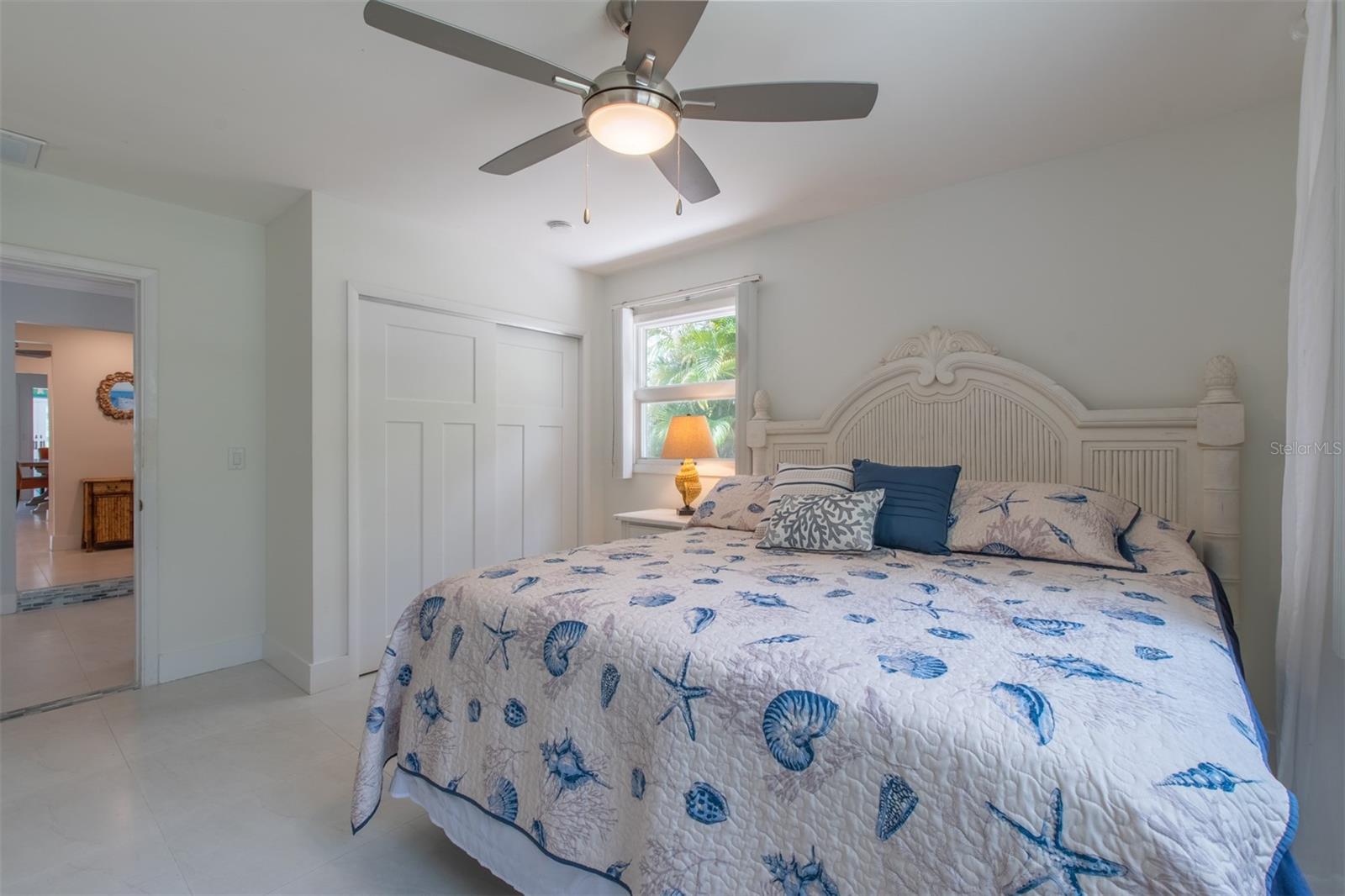 8302 MIDNIGHT PASS RD, SARASOTA, FL, 34242