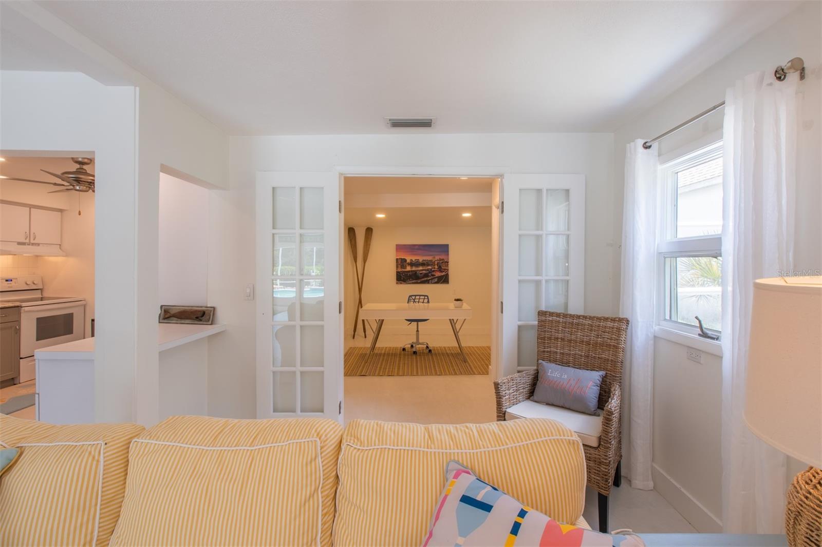 8302 MIDNIGHT PASS RD, SARASOTA, FL, 34242