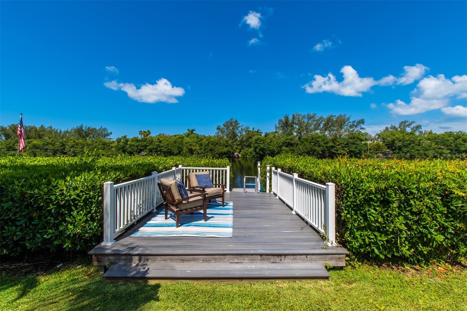 8302 MIDNIGHT PASS RD, SARASOTA, FL, 34242