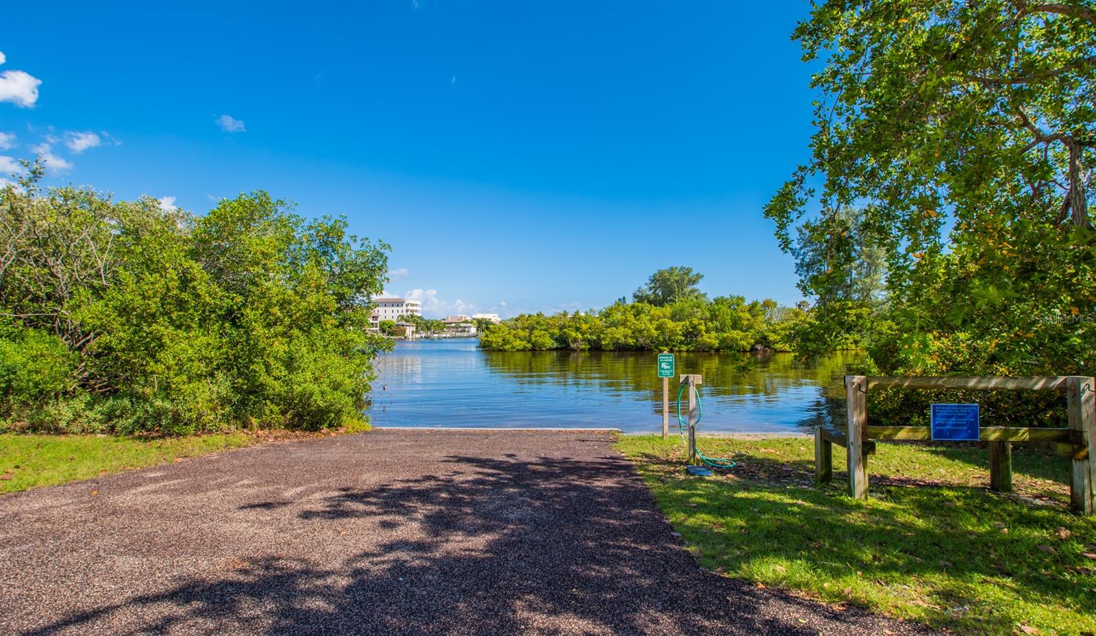 8302 MIDNIGHT PASS RD, SARASOTA, FL, 34242