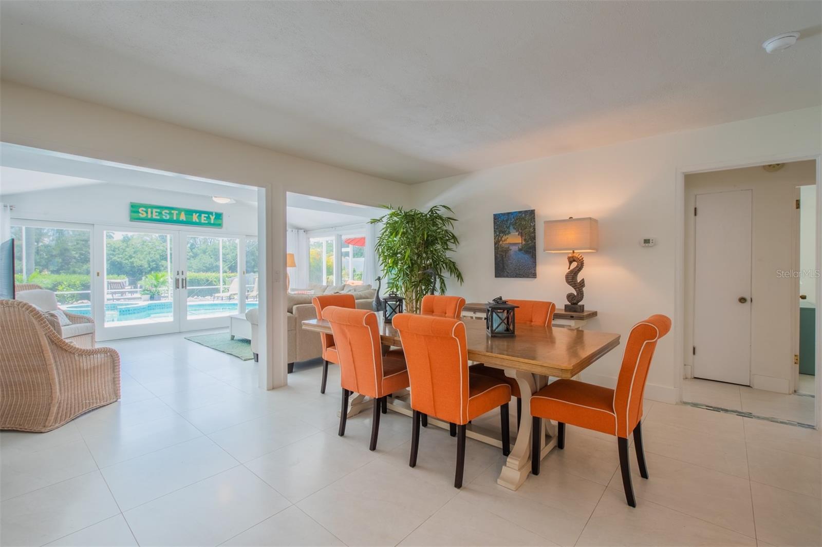 8302 MIDNIGHT PASS RD, SARASOTA, FL, 34242