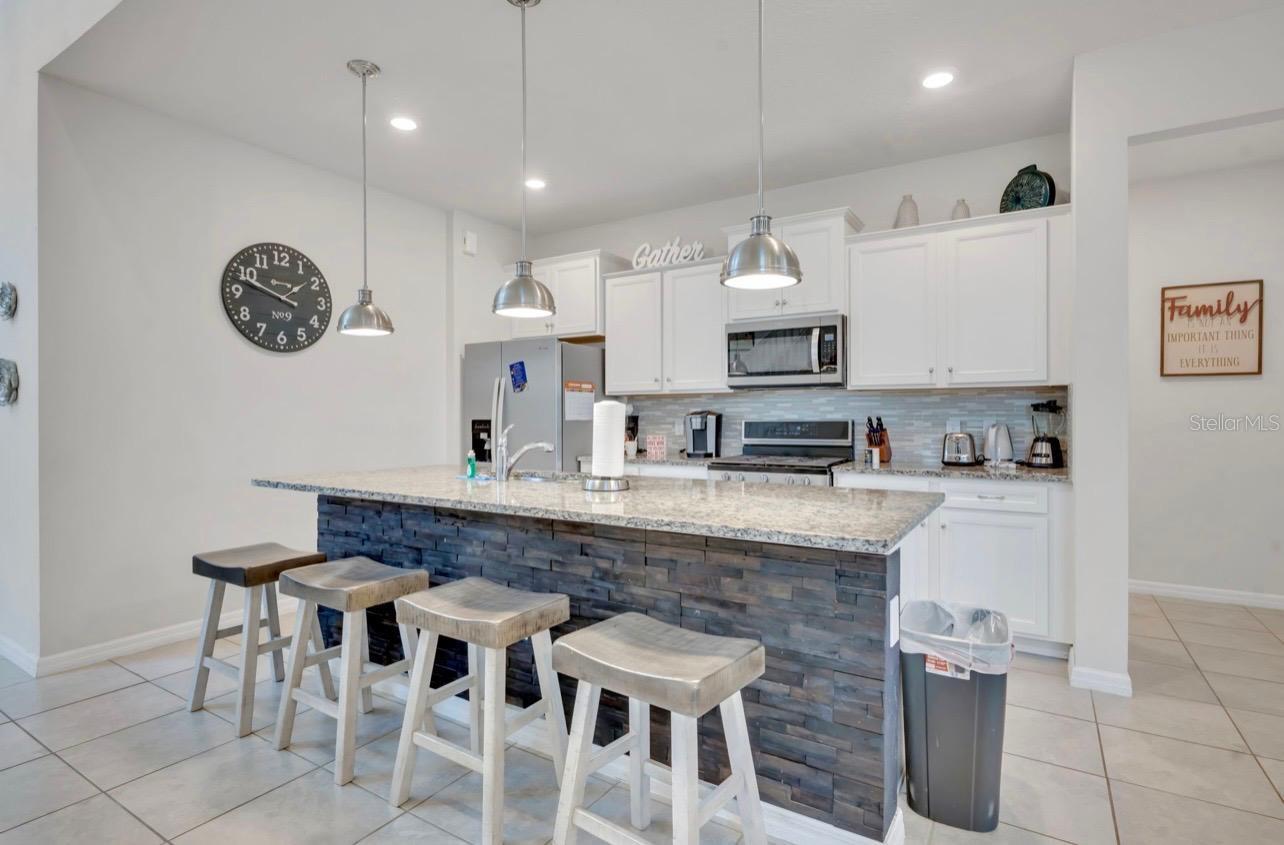 7204 OAKMOSS LOOP, DAVENPORT, FL, 33837