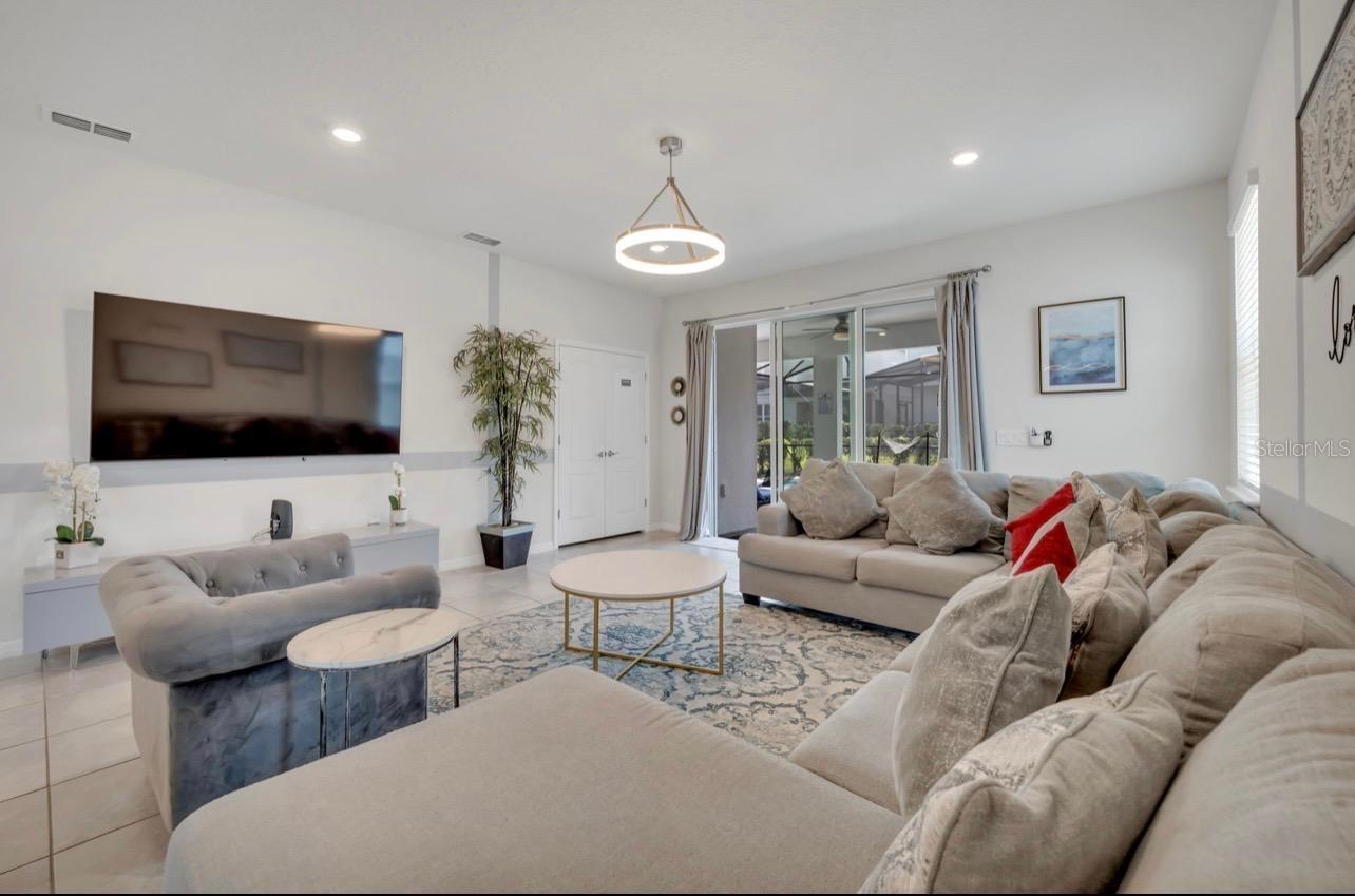 7204 OAKMOSS LOOP, DAVENPORT, FL, 33837