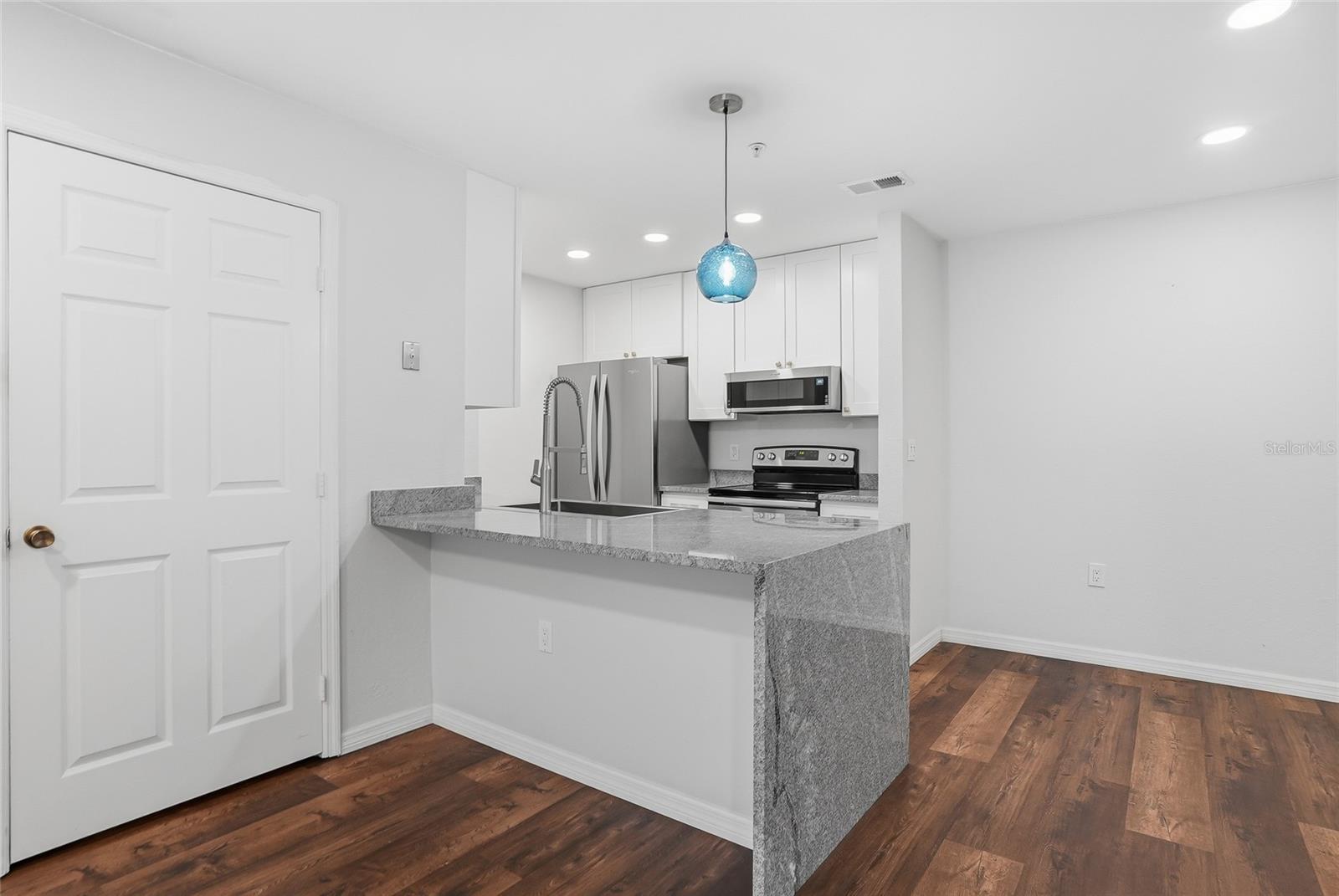 8809 MANOR LOOP #106, LAKEWOOD RANCH, FL, 34202