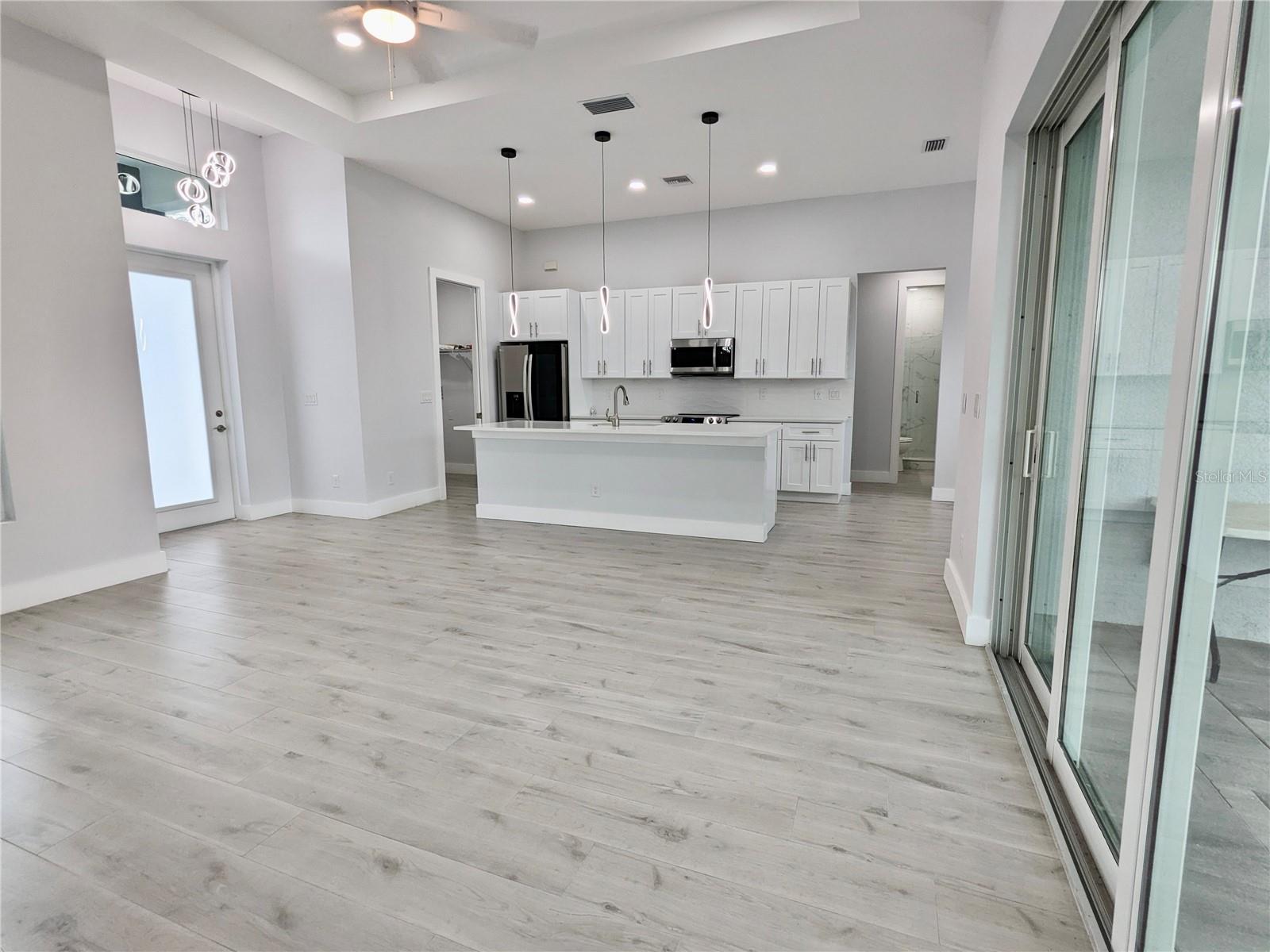 3027 SW 16TH PL, CAPE CORAL, FL, 33914