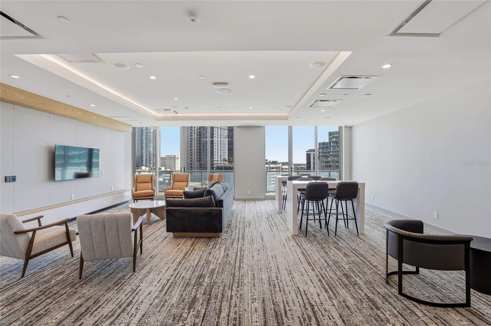 400 CENTRAL AVE #2008, ST PETERSBURG, FL, 33701