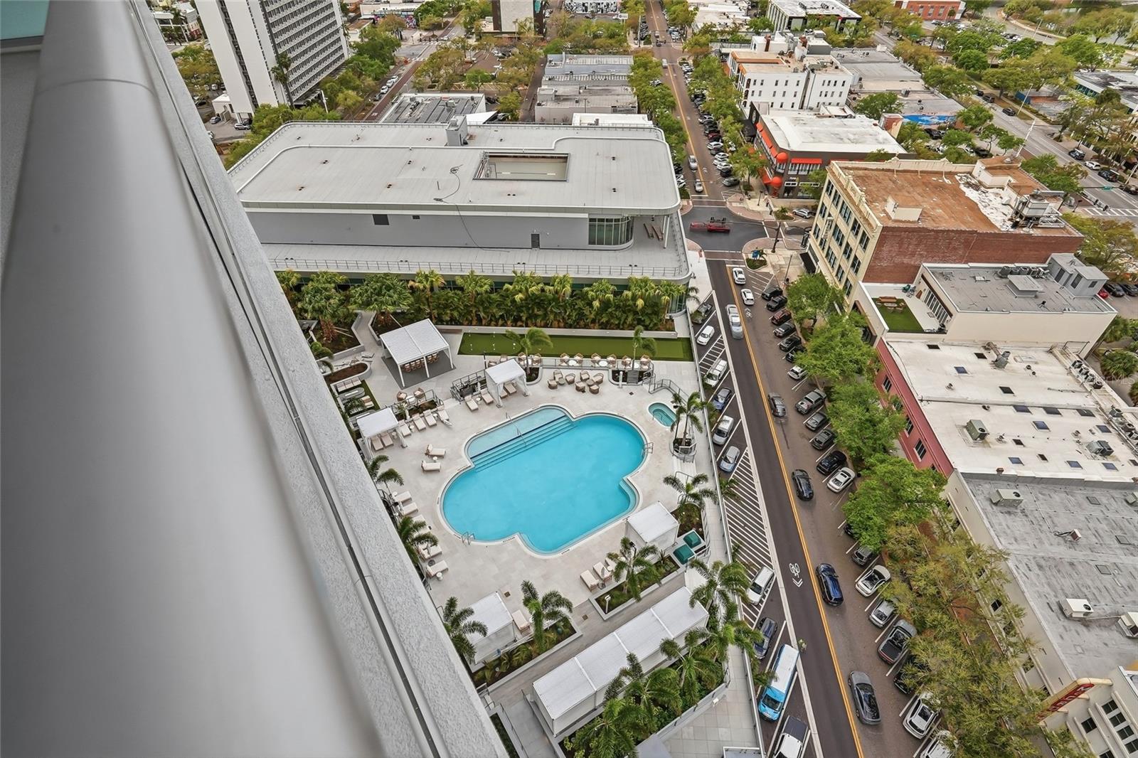 400 CENTRAL AVE #2008, ST PETERSBURG, FL, 33701