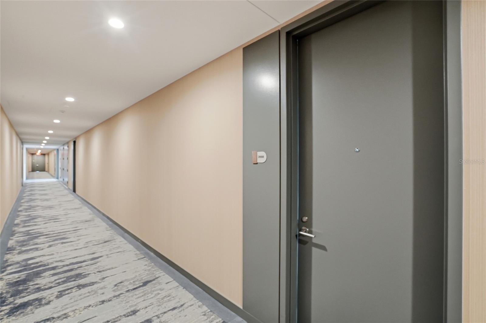 400 CENTRAL AVE #2008, ST PETERSBURG, FL, 33701