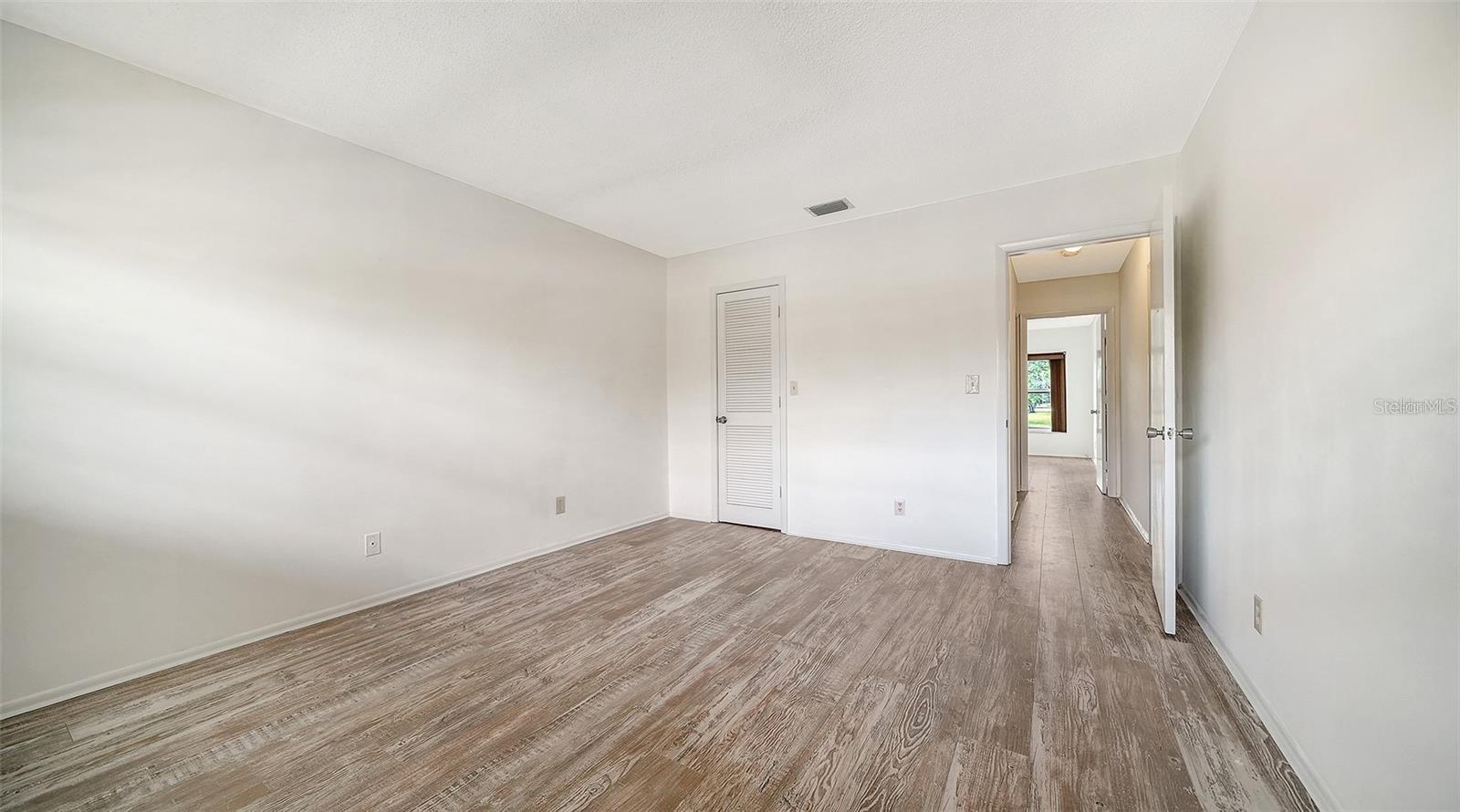 7880 PALM AIRE LN #203, SARASOTA, FL, 34243