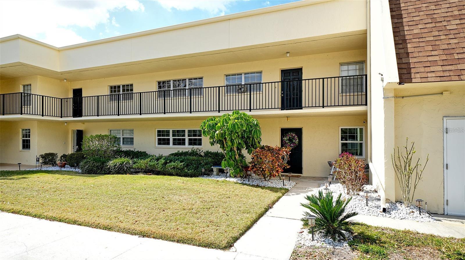 7880 PALM AIRE LN #203, SARASOTA, FL, 34243