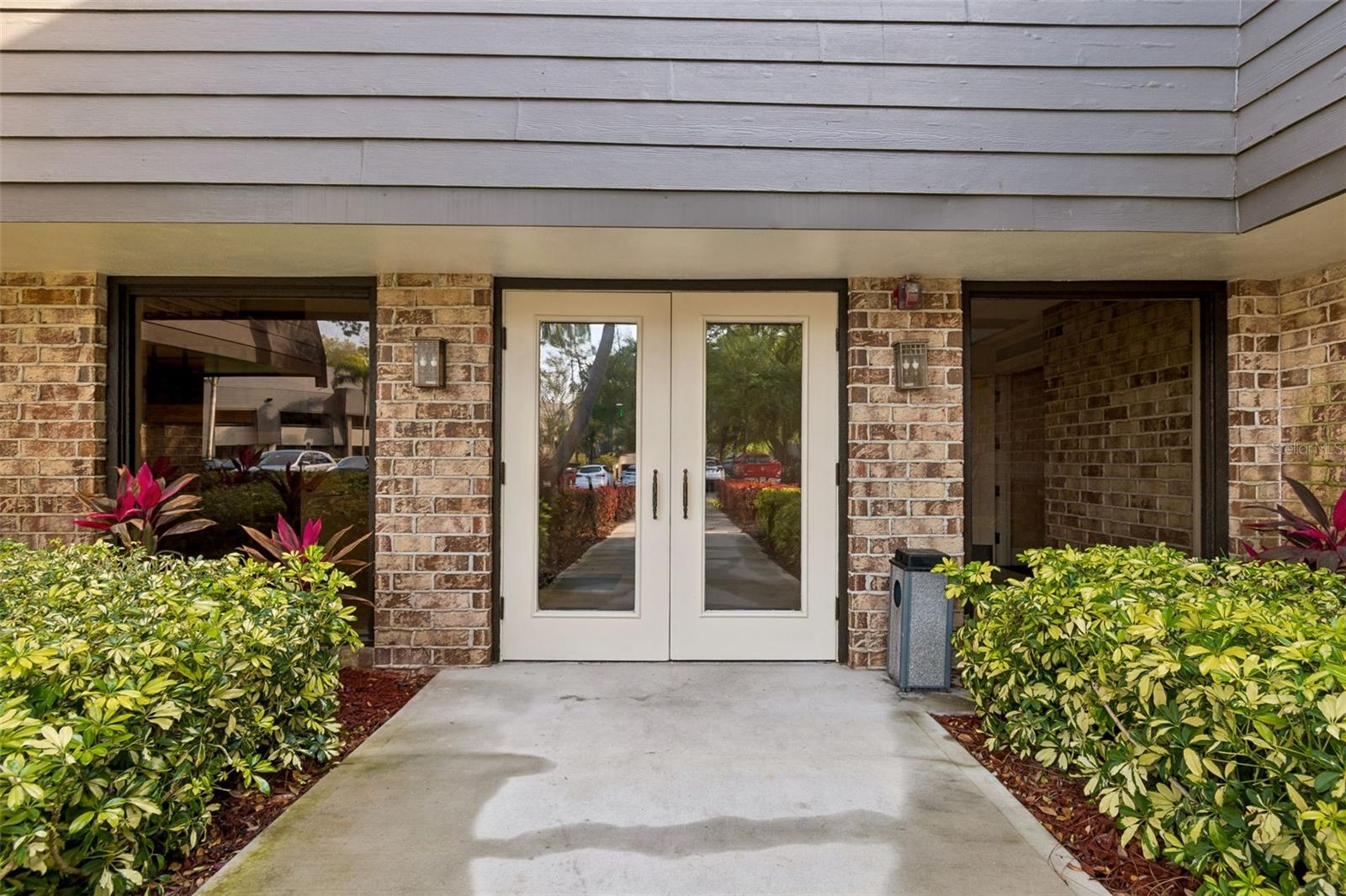 36750 US HIGHWAY 19 N #8-202, PALM HARBOR, FL, 34684