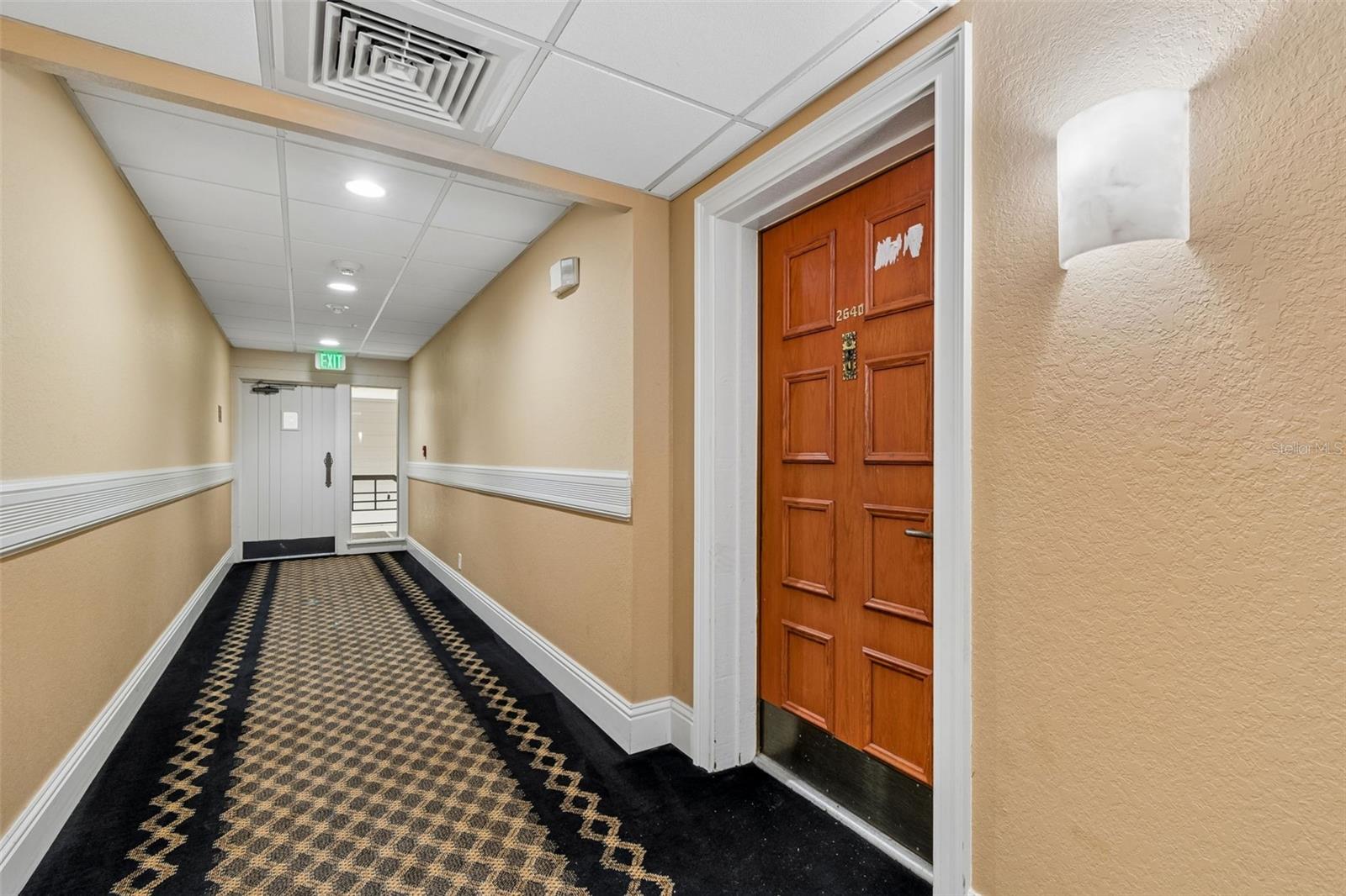 36750 US HIGHWAY 19 N #8-202, PALM HARBOR, FL, 34684