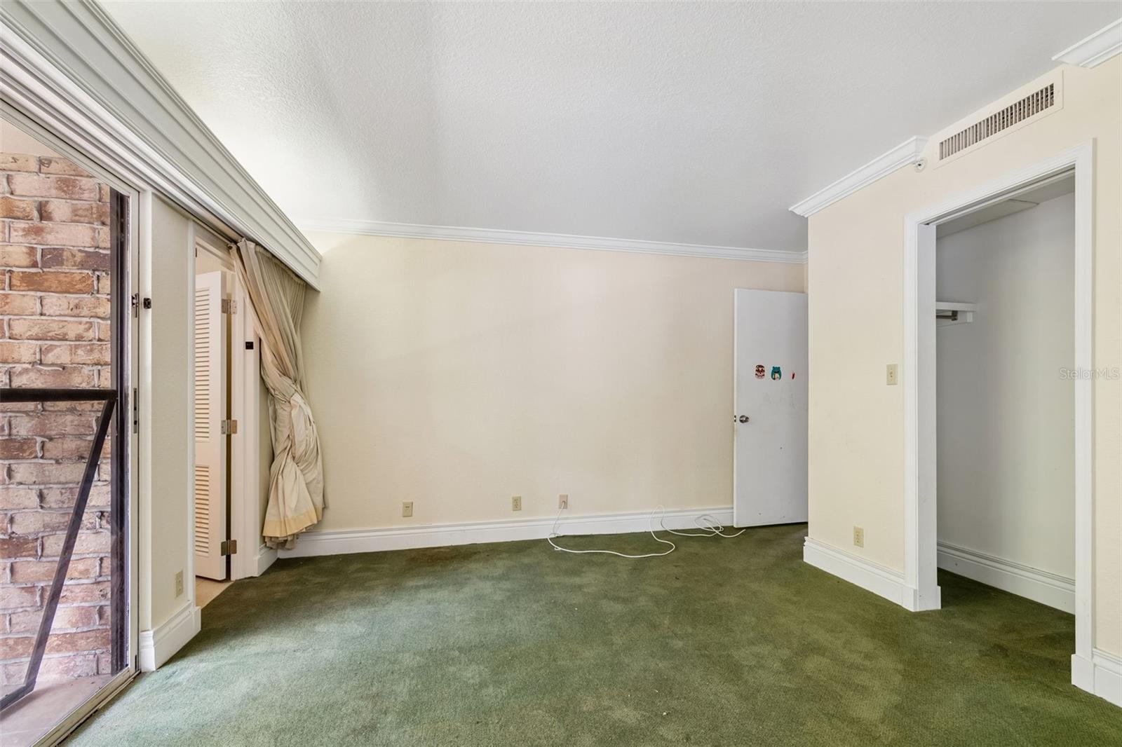36750 US HIGHWAY 19 N #8-202, PALM HARBOR, FL, 34684