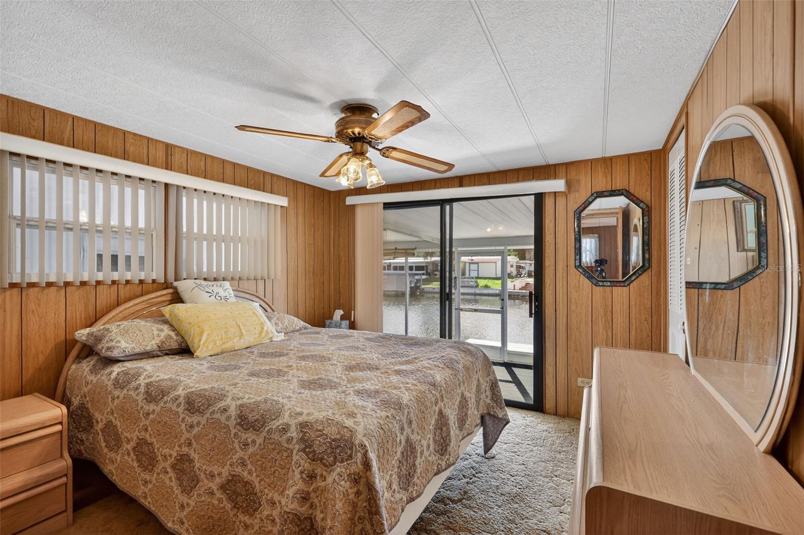 31701 KELLY CIR, TAVARES, FL, 32778