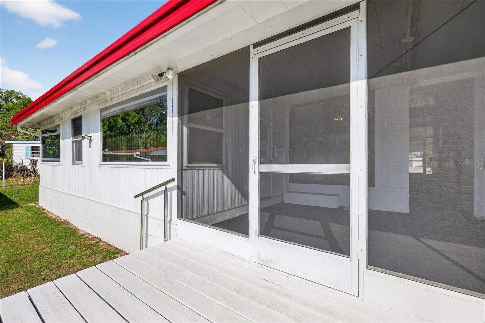 31701 KELLY CIR, TAVARES, FL, 32778