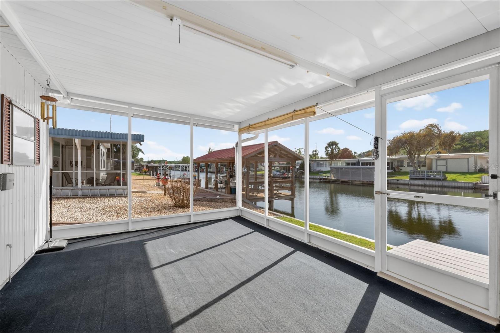 31701 KELLY CIR, TAVARES, FL, 32778