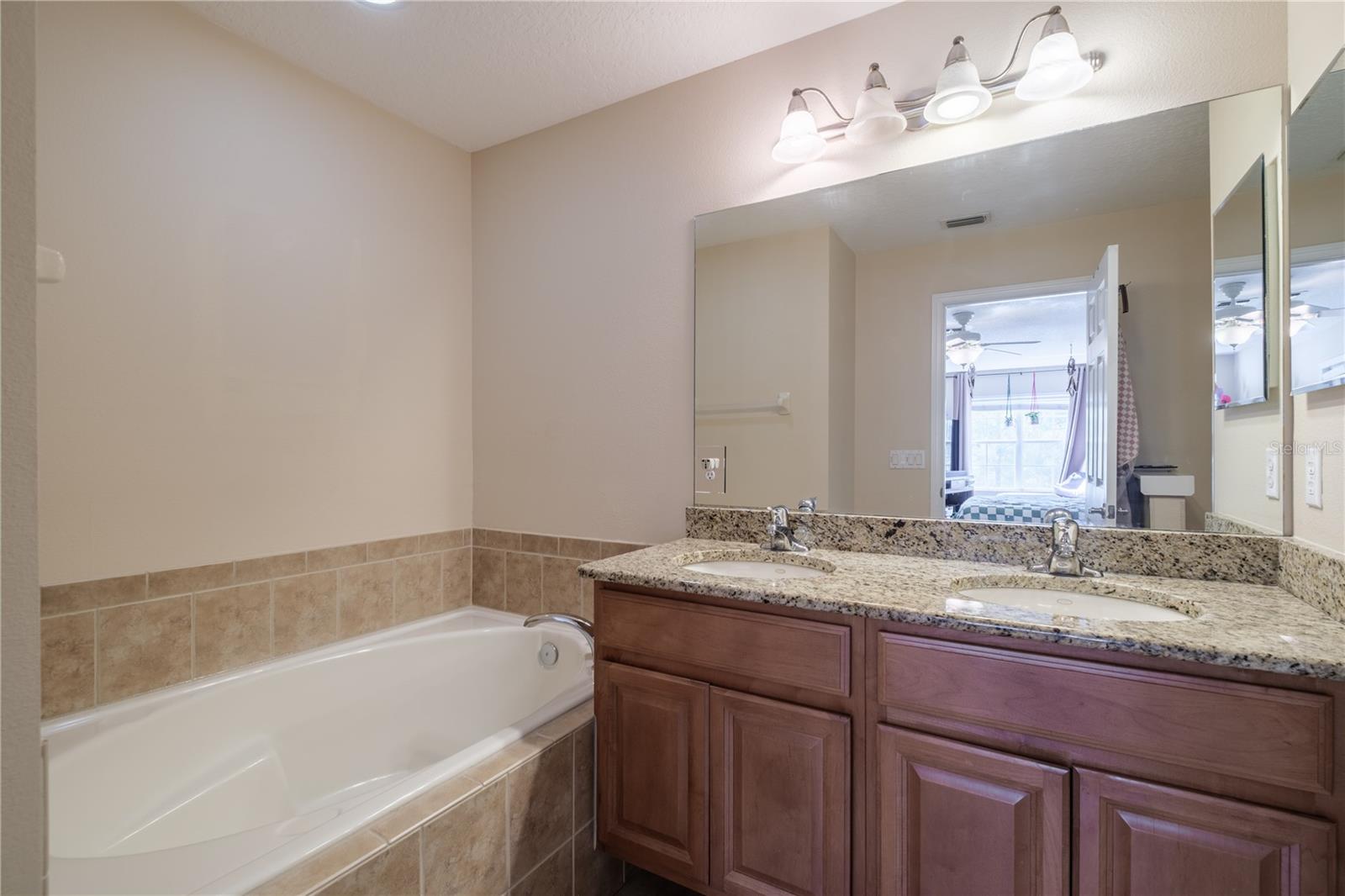 873 ASSEMBLY CT, REUNION, FL, 34747