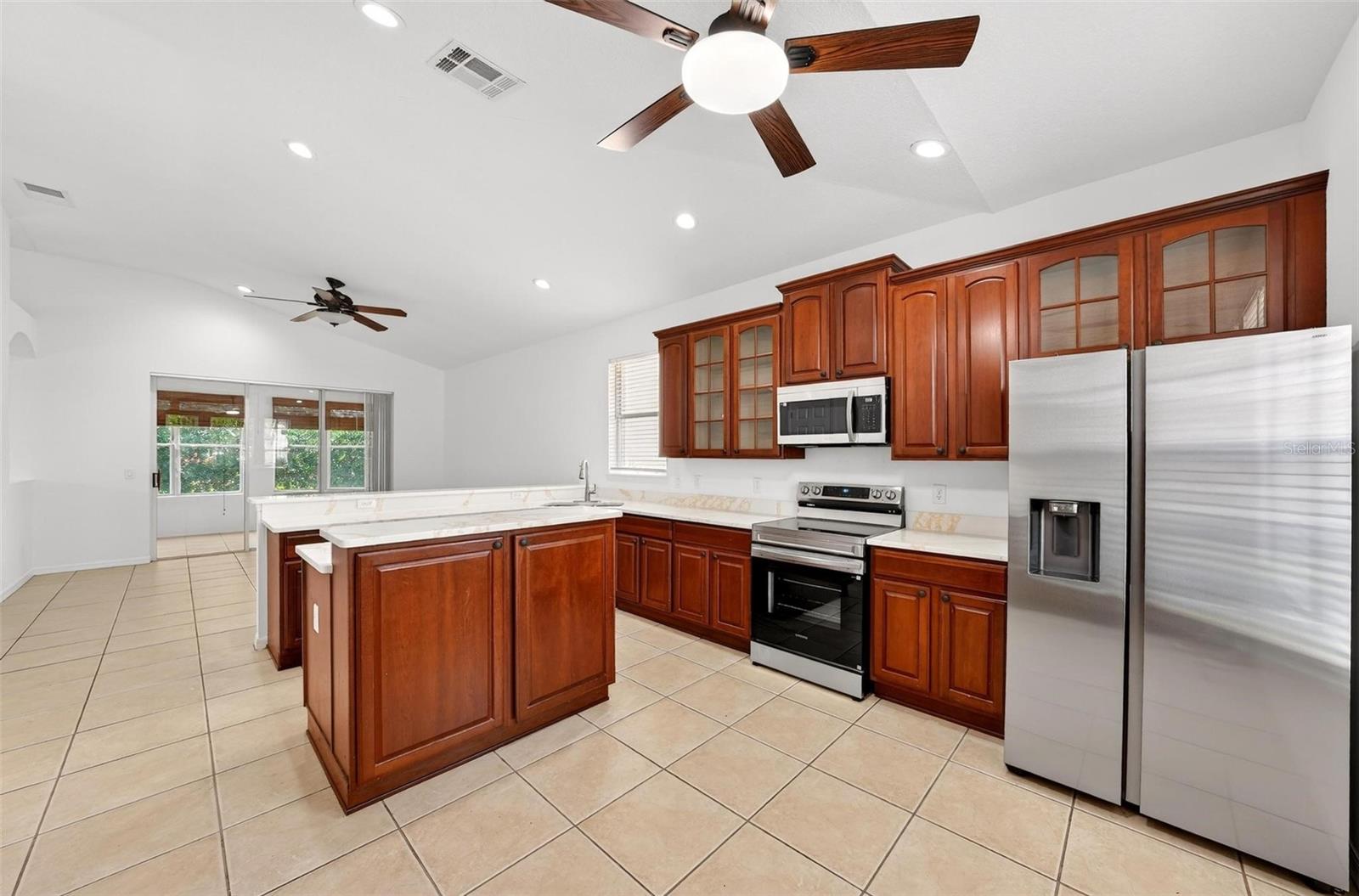 7006 PINE HOLLOW DR, MOUNT DORA, FL, 32757