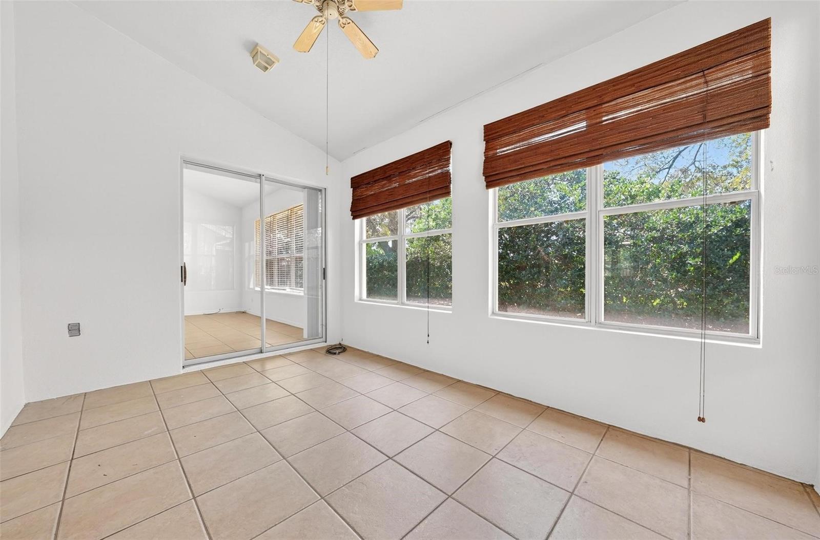 7006 PINE HOLLOW DR, MOUNT DORA, FL, 32757