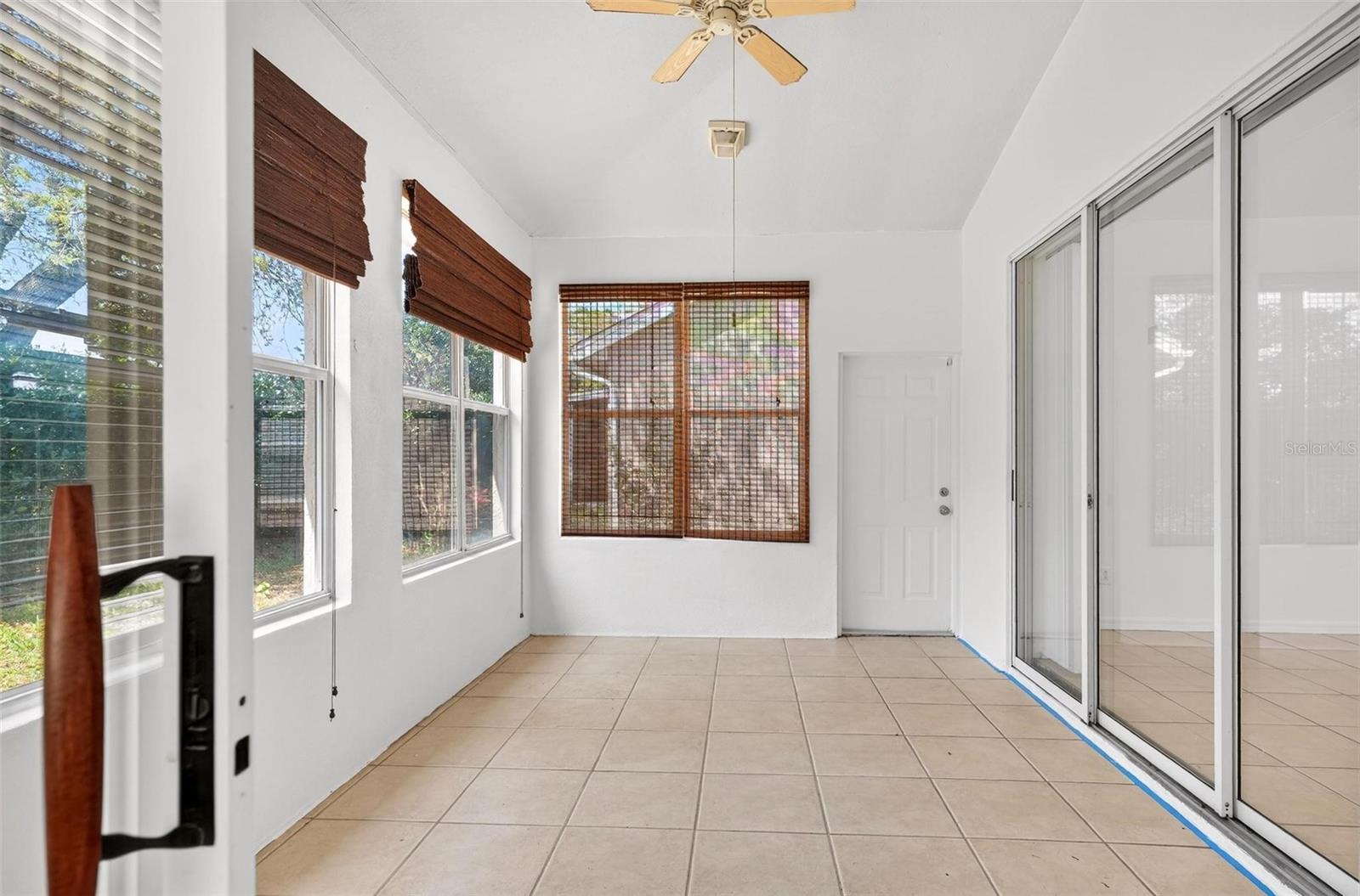 7006 PINE HOLLOW DR, MOUNT DORA, FL, 32757