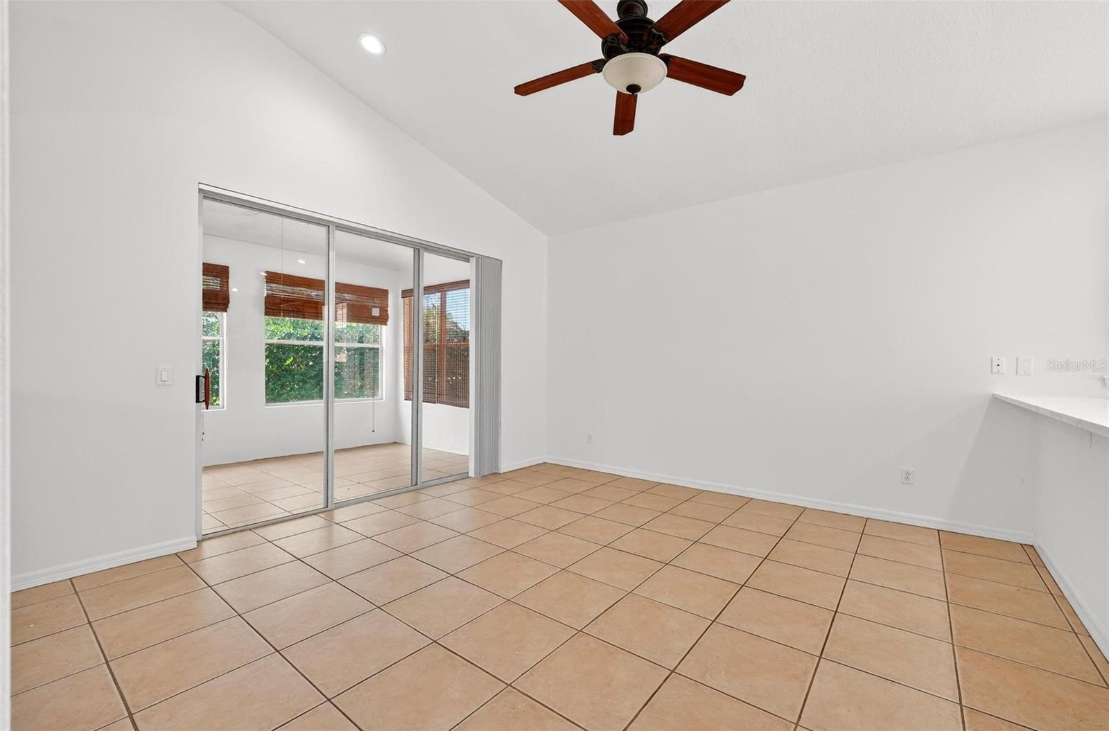 7006 PINE HOLLOW DR, MOUNT DORA, FL, 32757