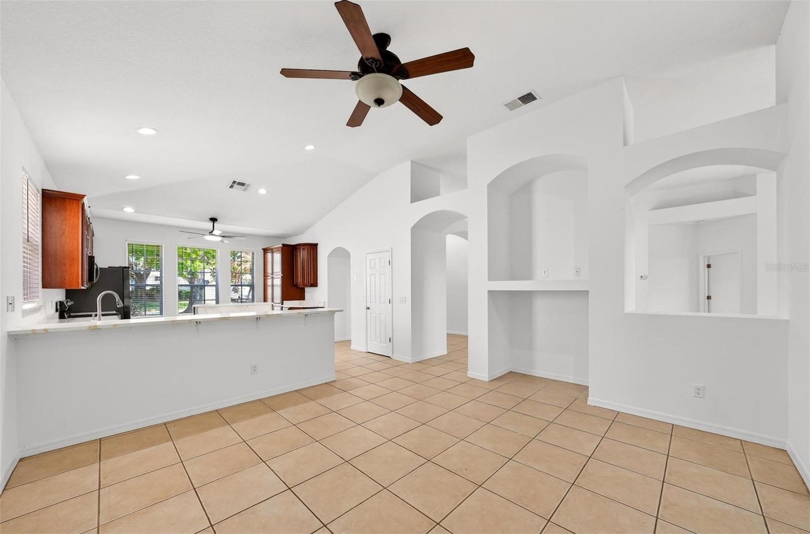 7006 PINE HOLLOW DR, MOUNT DORA, FL, 32757