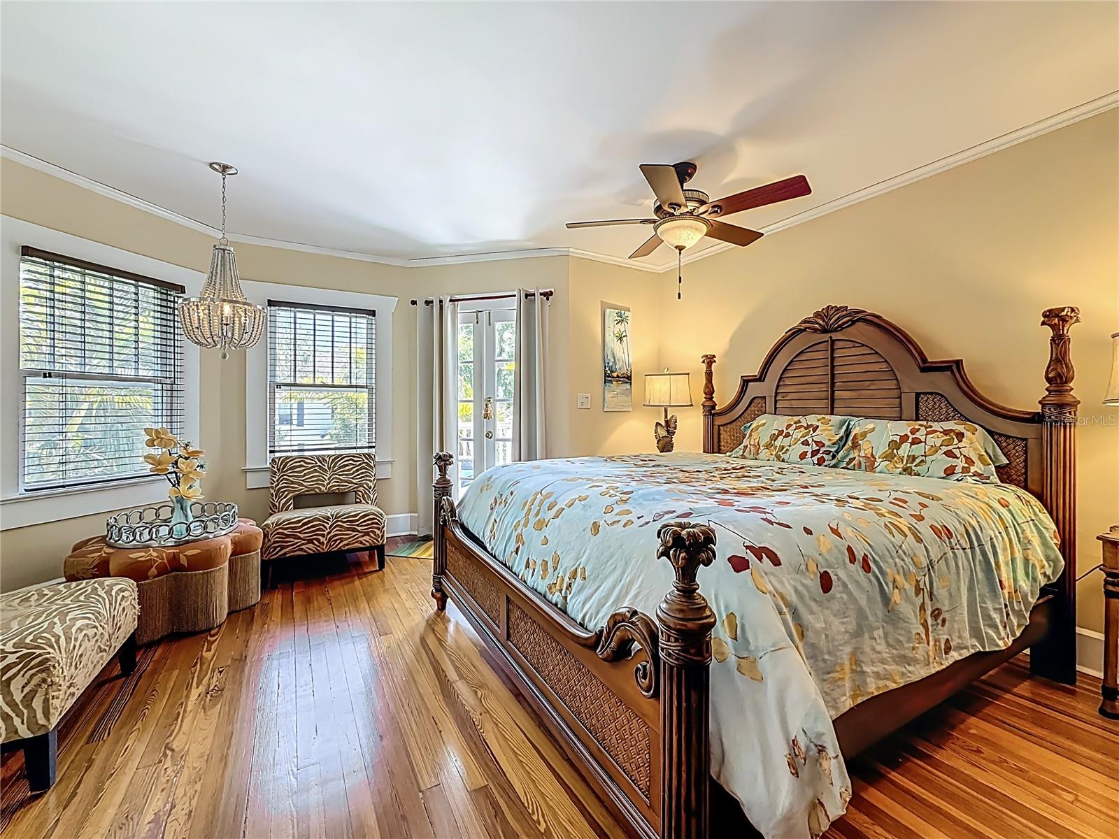 315 8TH AVE NE, ST PETERSBURG, FL, 33701