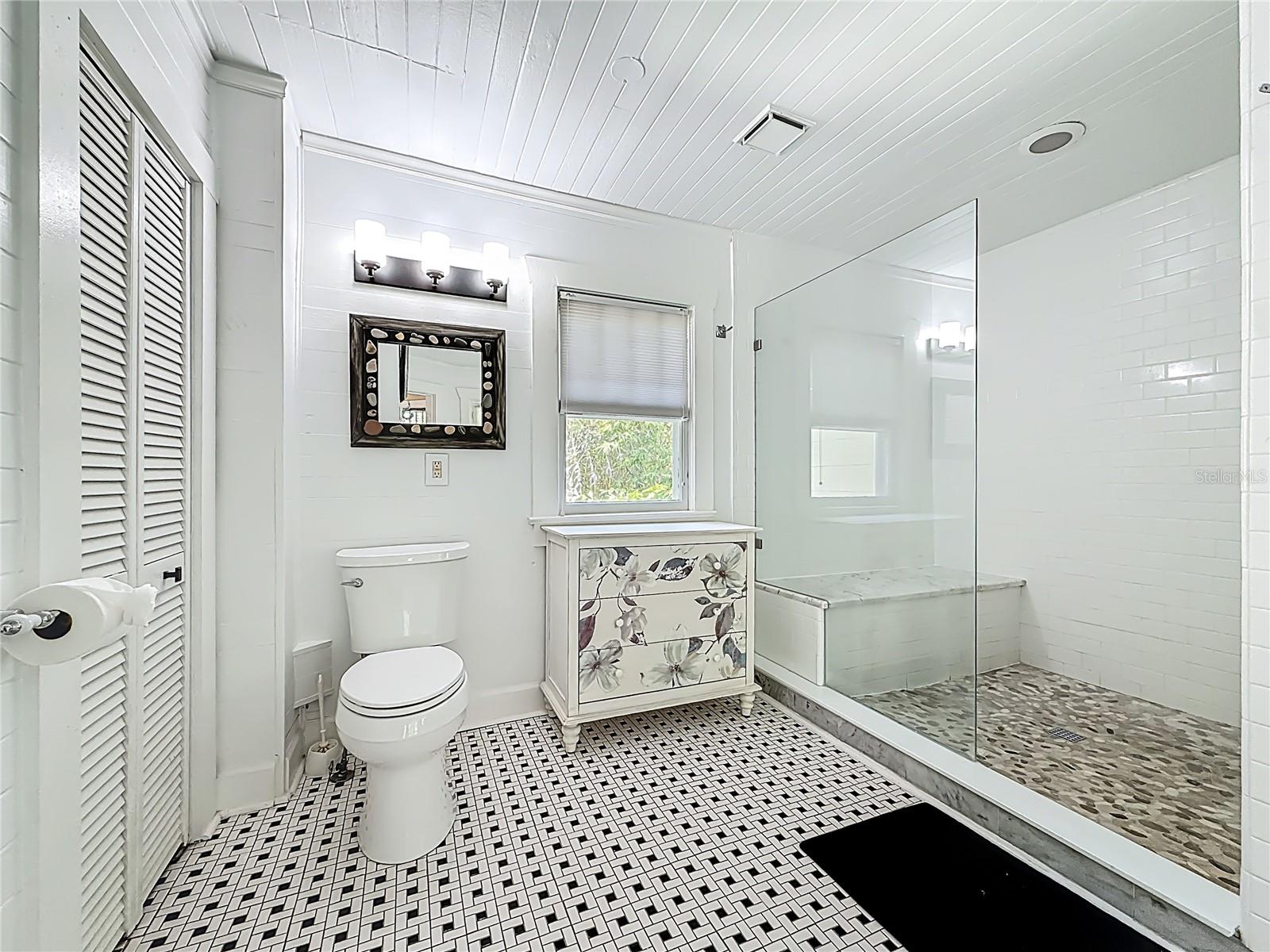 315 8TH AVE NE, ST PETERSBURG, FL, 33701
