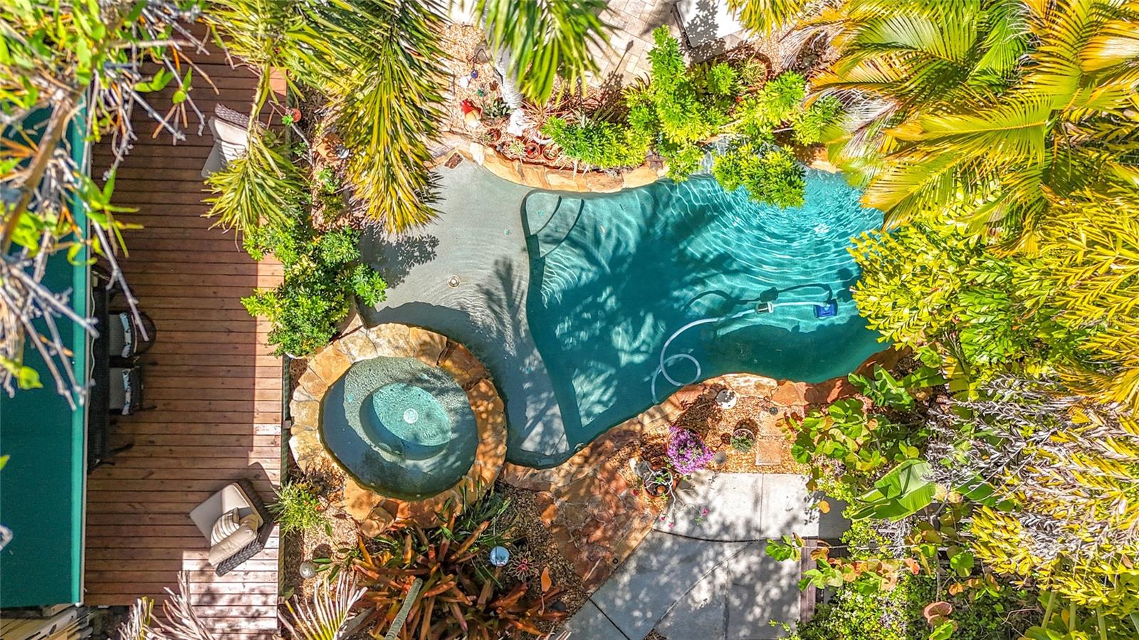 315 8TH AVE NE, ST PETERSBURG, FL, 33701
