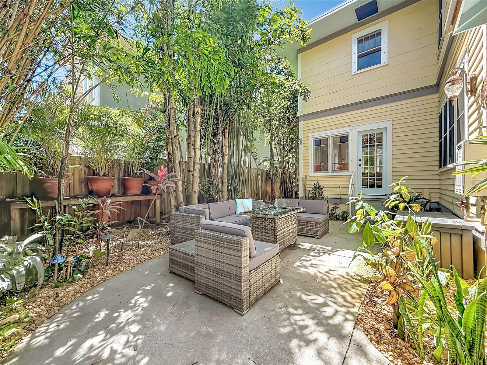 315 8TH AVE NE, ST PETERSBURG, FL, 33701