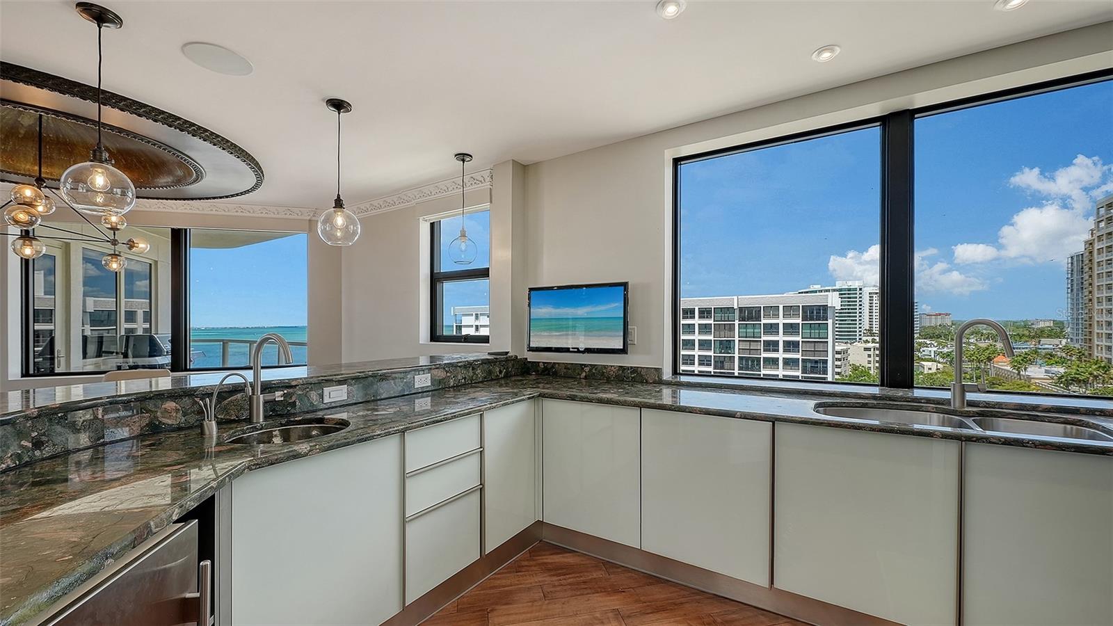 128 GOLDEN GATE PT #901/1001, SARASOTA, FL, 34236