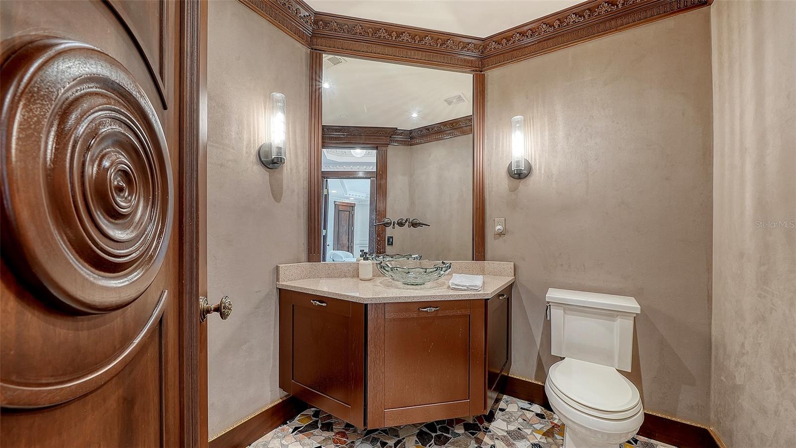 128 GOLDEN GATE PT #901/1001, SARASOTA, FL, 34236