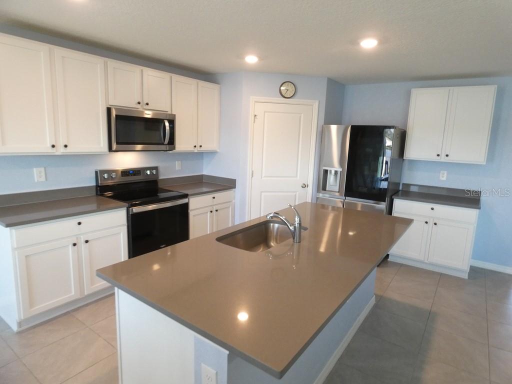 1257 MARITIME HAMMOCK AVE, RUSKIN, FL, 33570