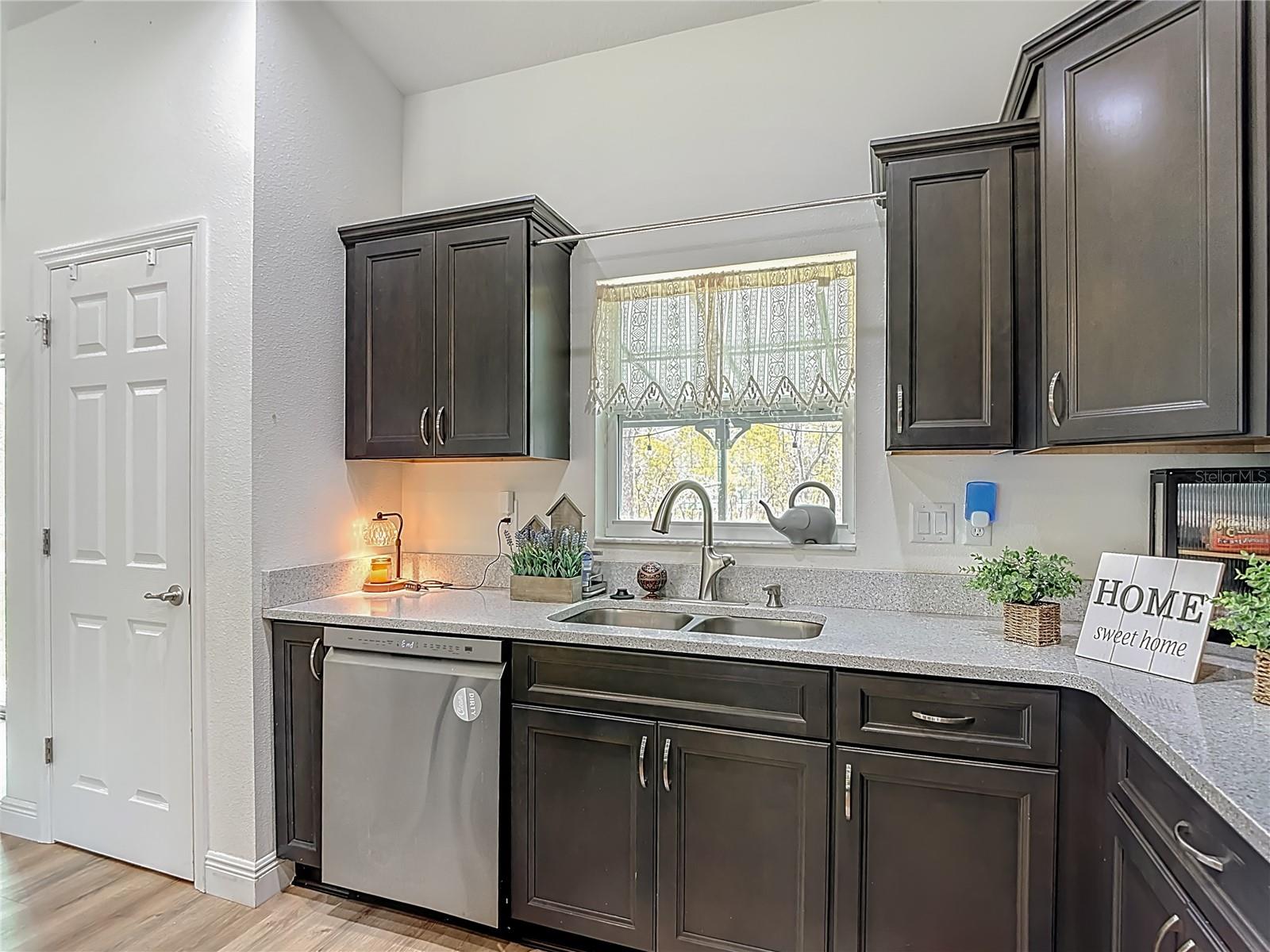 15062 MOUNT IVY RD, WEEKI WACHEE, FL, 34614