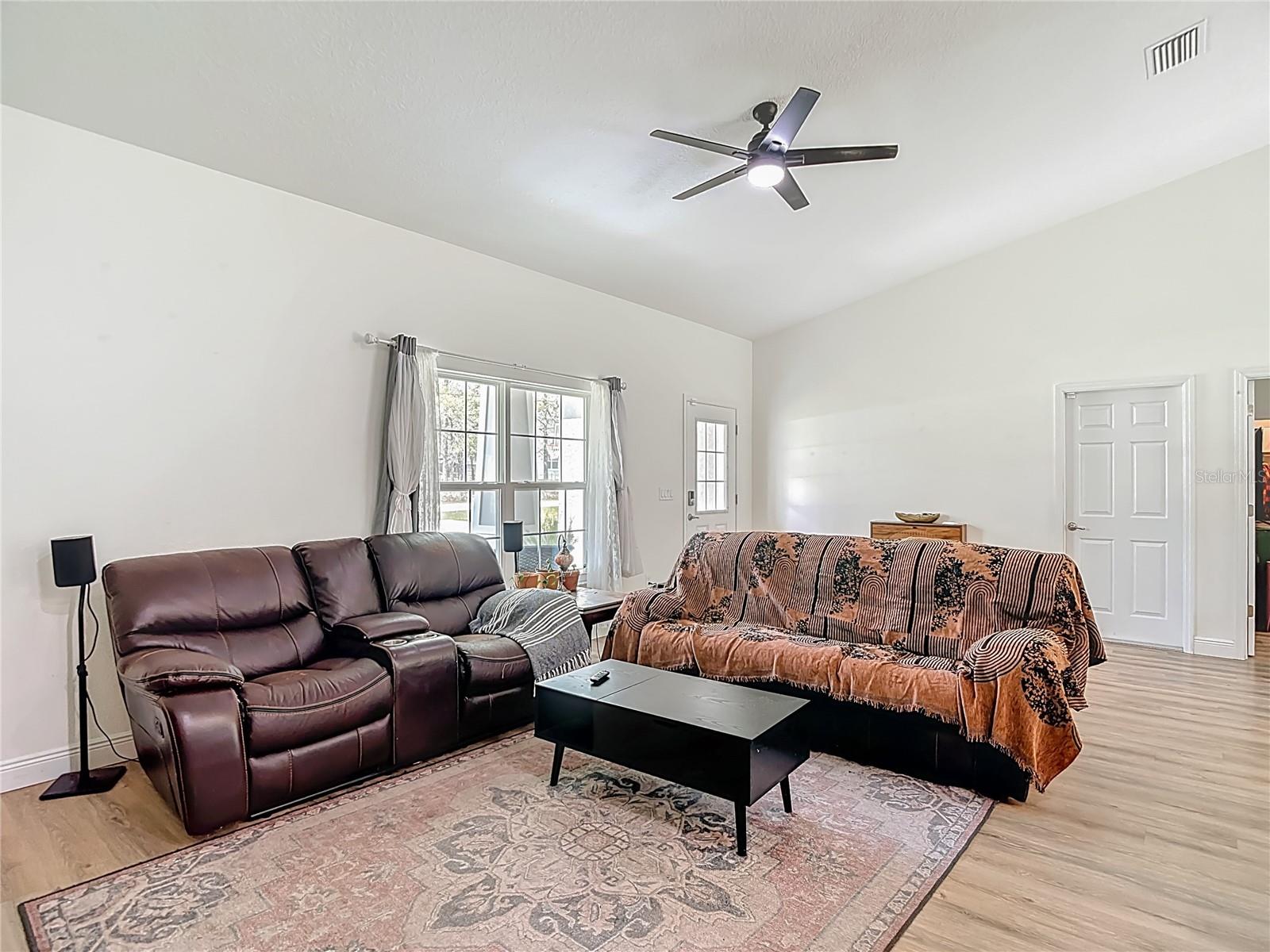 15062 MOUNT IVY RD, WEEKI WACHEE, FL, 34614