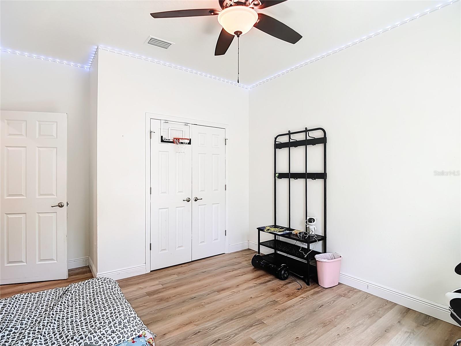 15062 MOUNT IVY RD, WEEKI WACHEE, FL, 34614