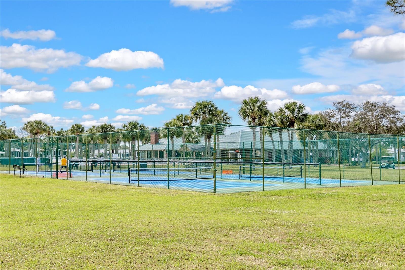 917 CYPRESS ST, SEBASTIAN, FL, 32976