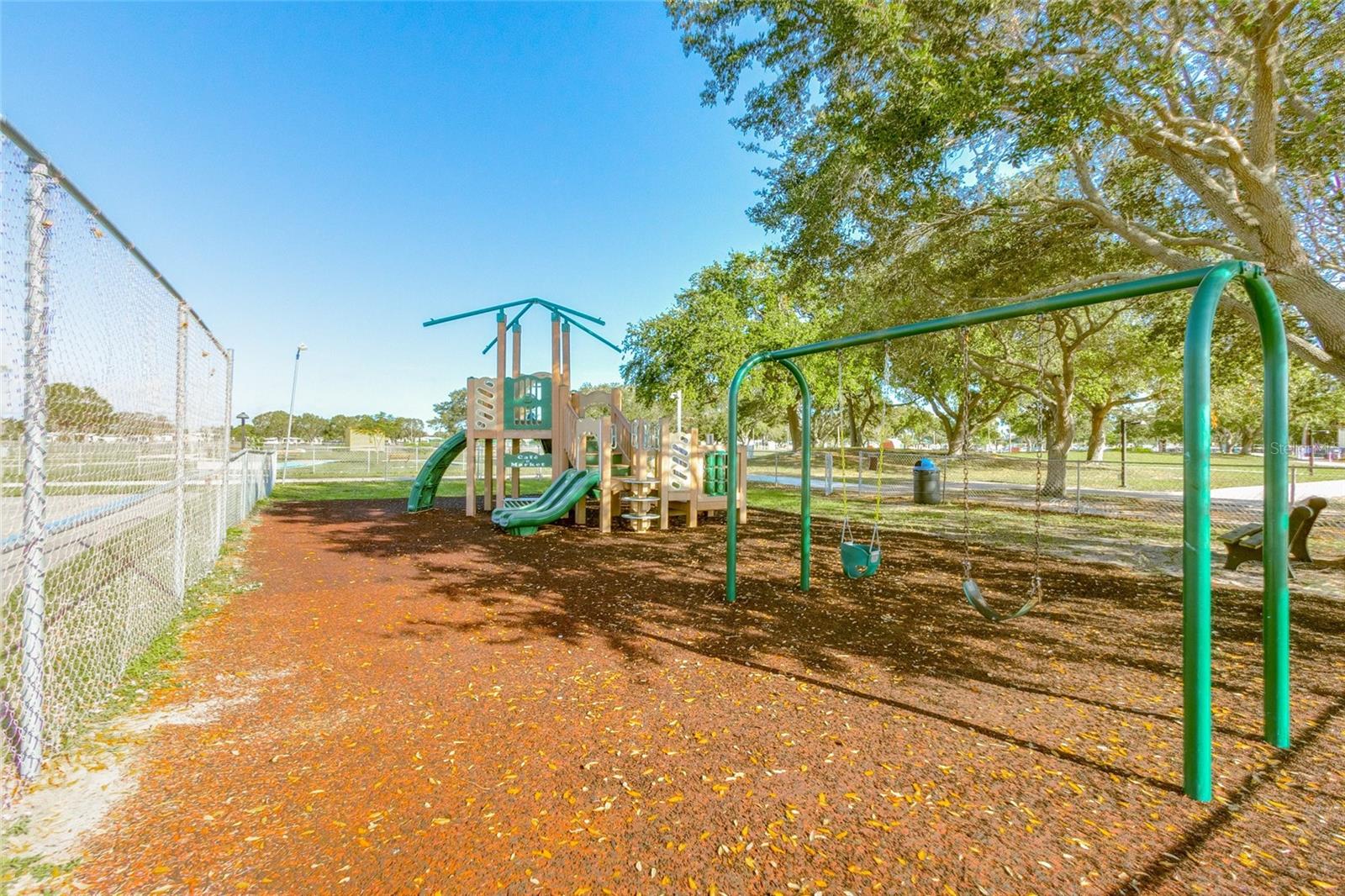 917 CYPRESS ST, SEBASTIAN, FL, 32976